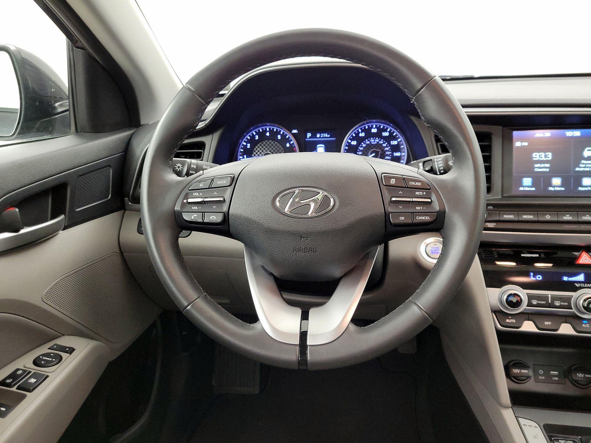 Thumbnail: 2020 Hyundai Elantra - 10
