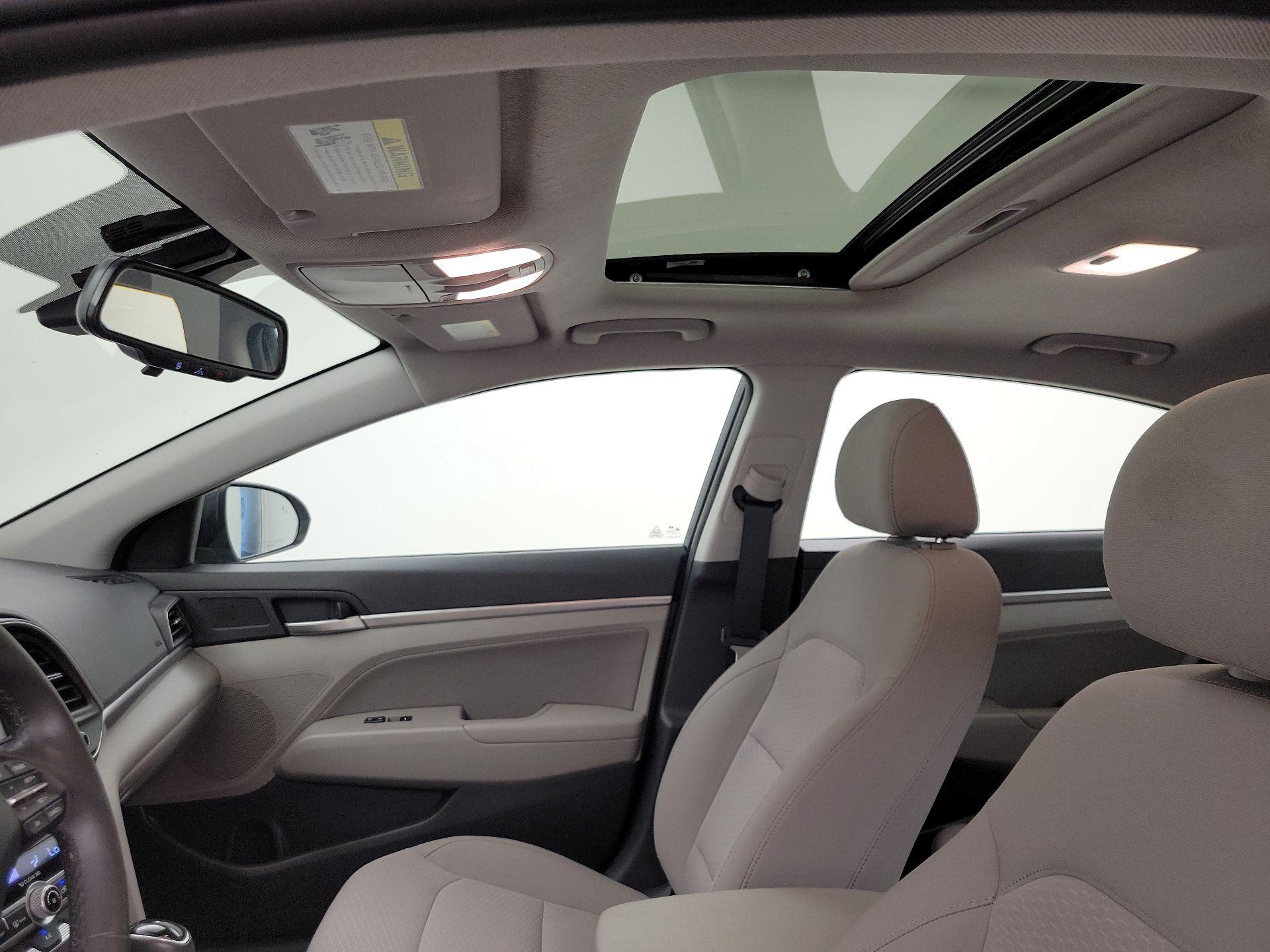 Thumbnail: 2020 Hyundai Elantra - 19