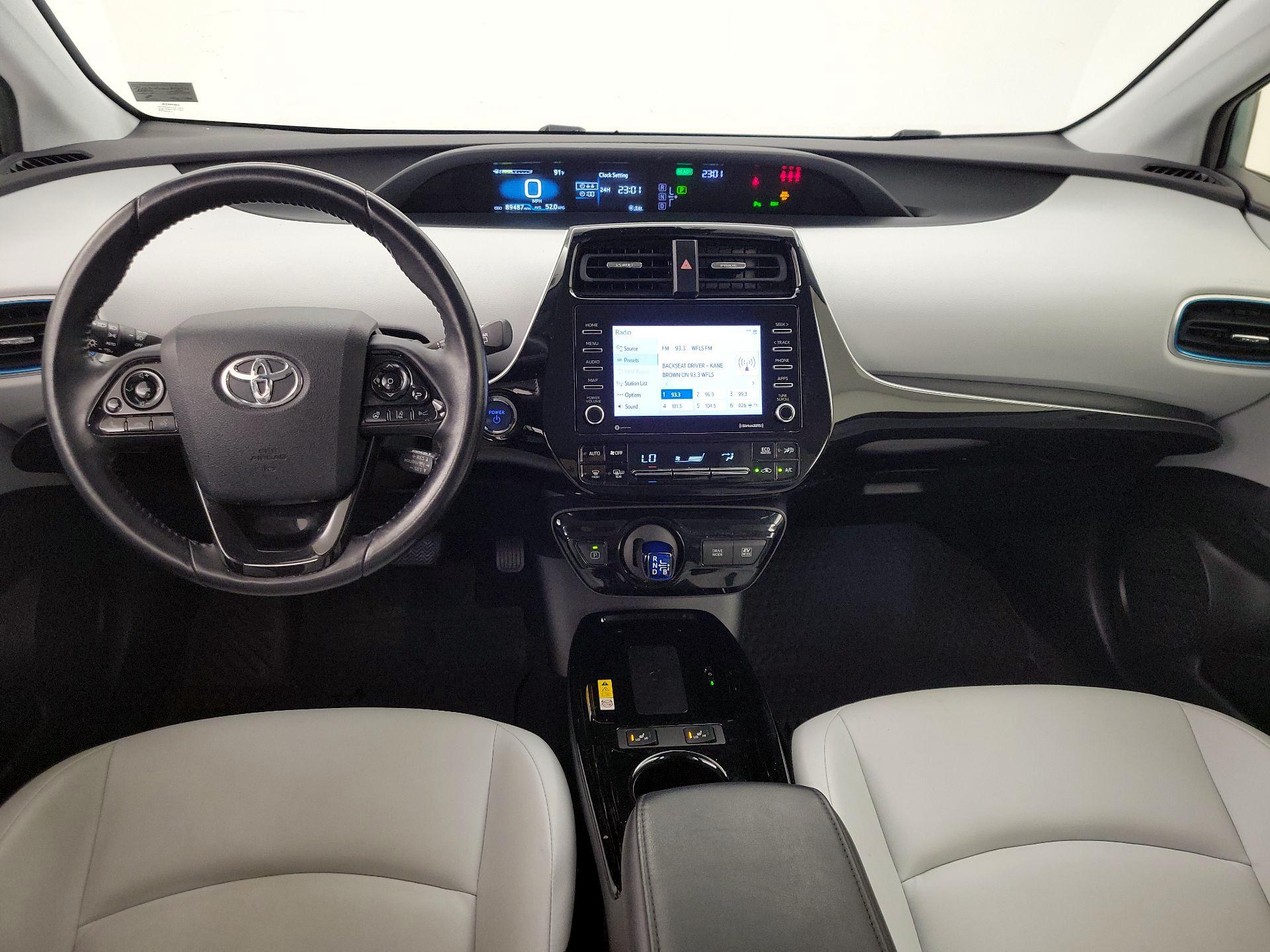Thumbnail: 2022 Toyota Prius - 9