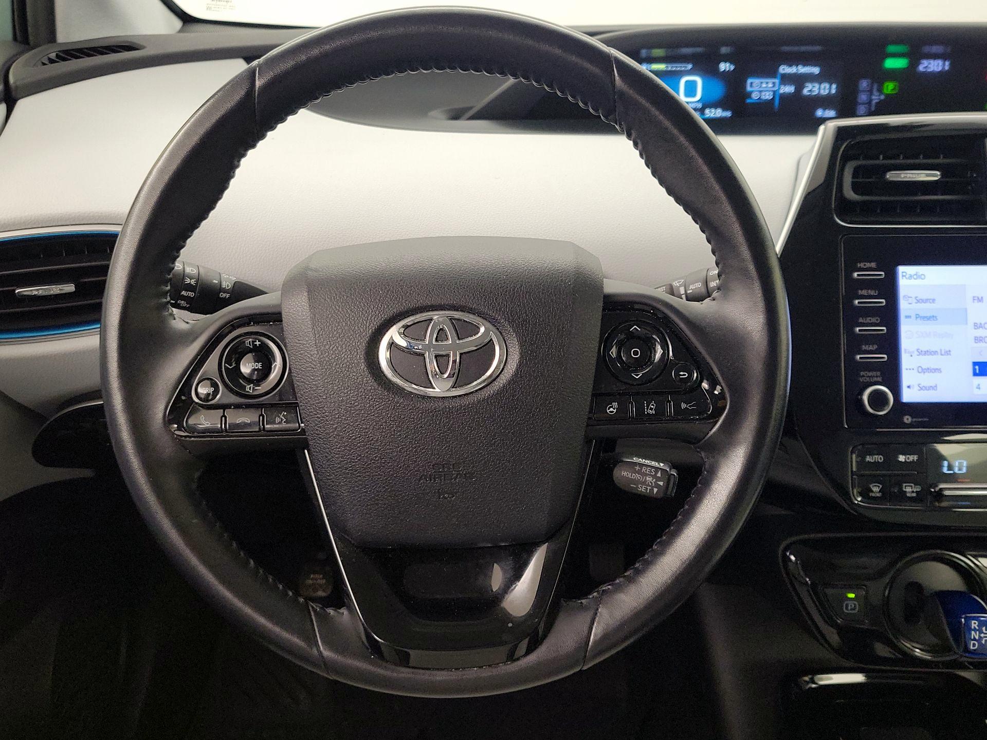 Thumbnail: 2022 Toyota Prius - 10