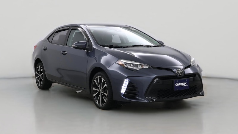 2017 Toyota Corolla SE Hero Image