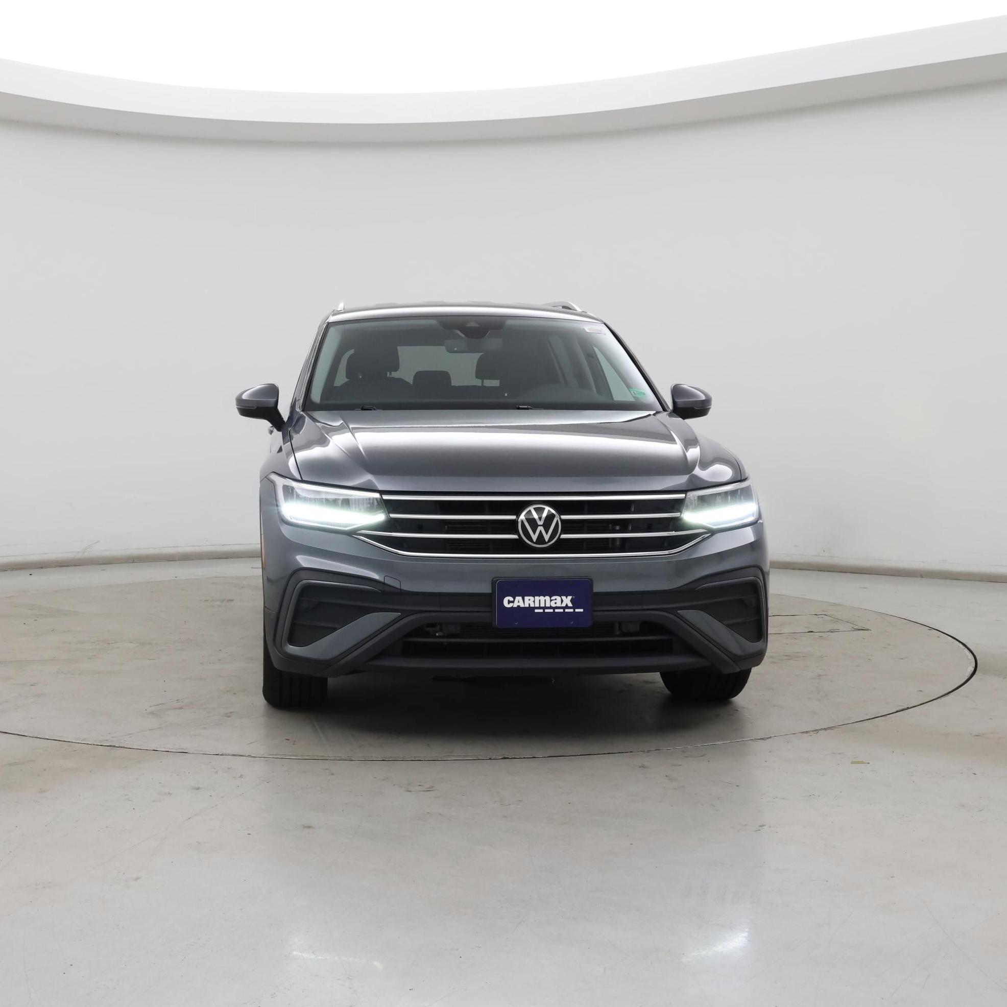 Thumbnail: 2022 Volkswagen Tiguan - 5