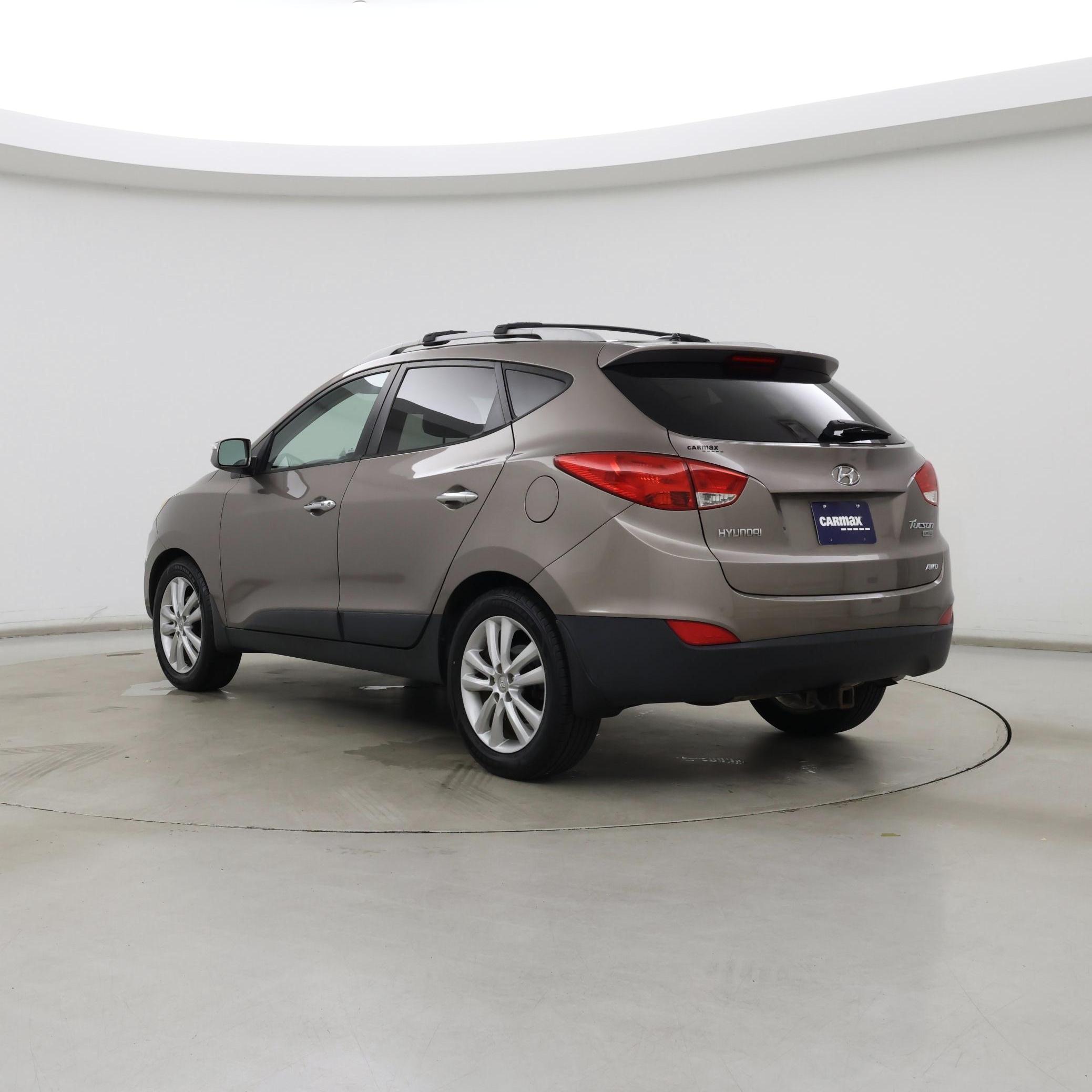 Thumbnail: 2013 Hyundai Tucson - 2