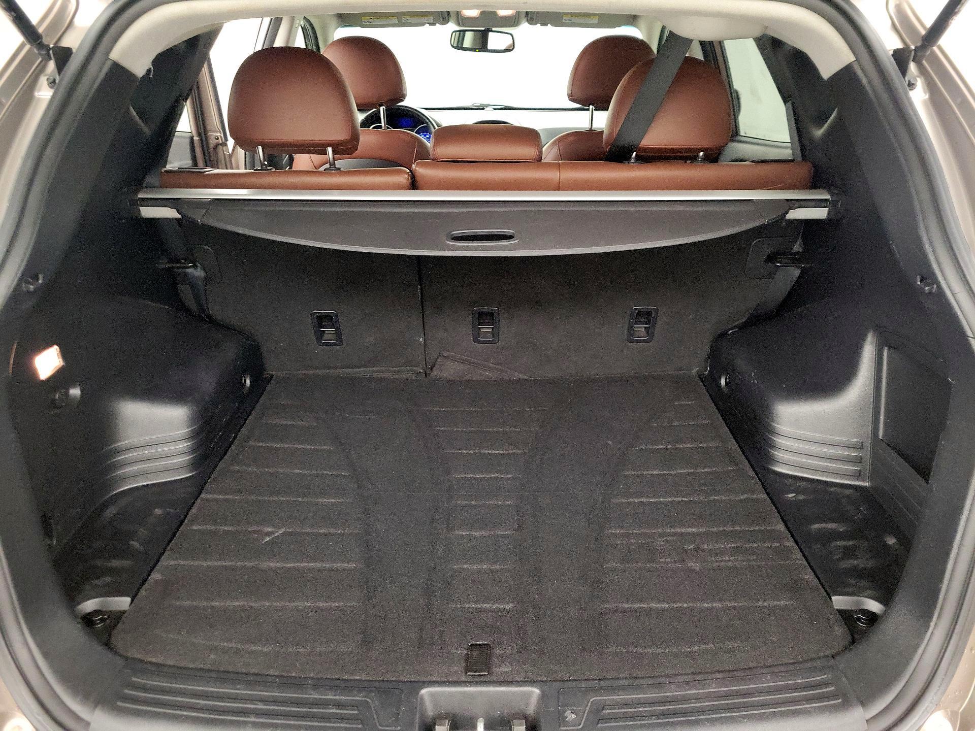 Thumbnail: 2013 Hyundai Tucson - 19