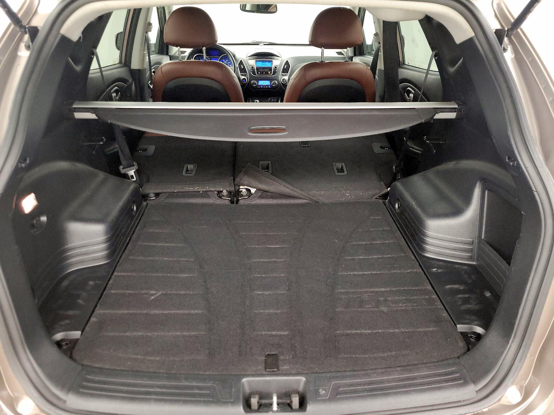 Thumbnail: 2013 Hyundai Tucson - 20