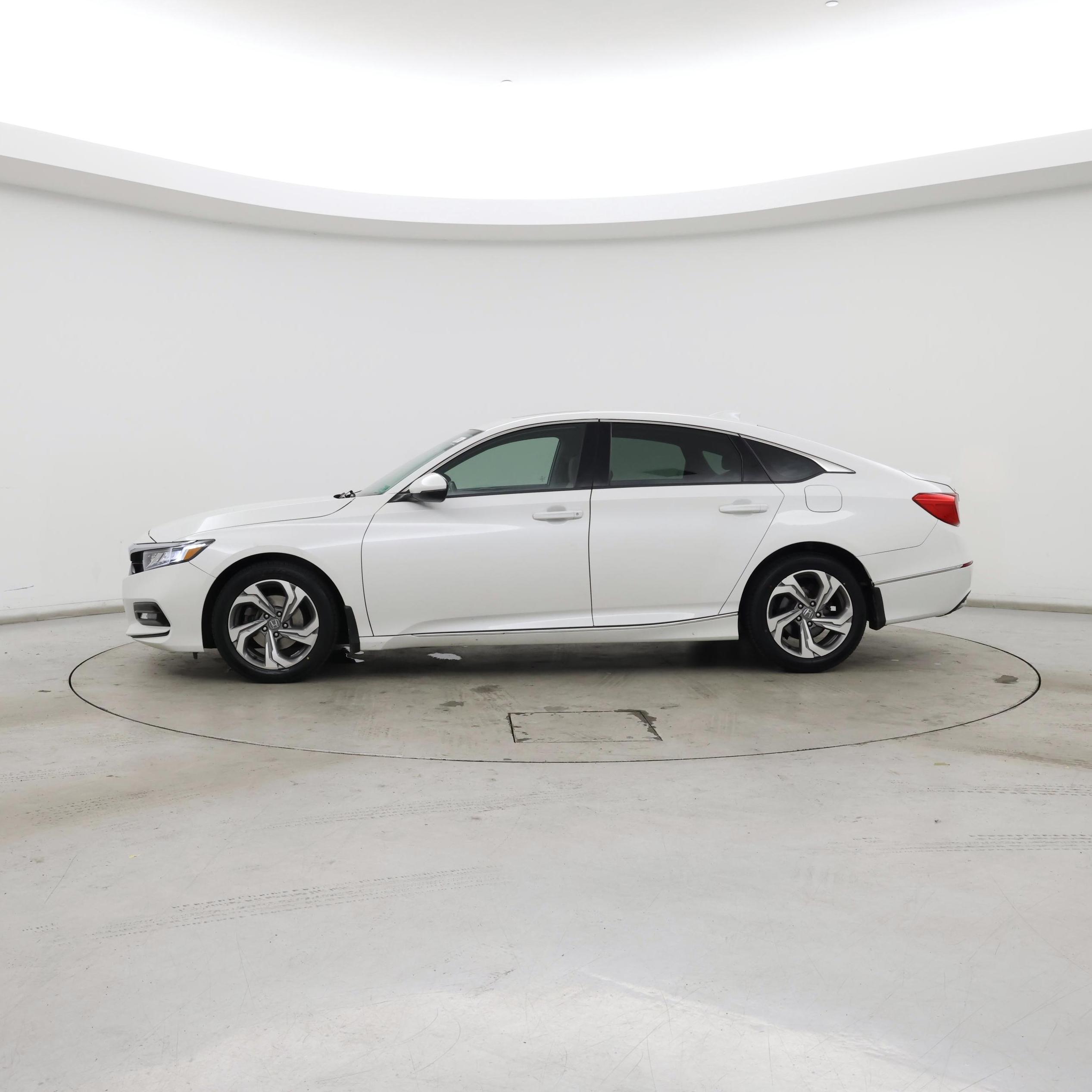 Thumbnail: 2020 Honda Accord - 3