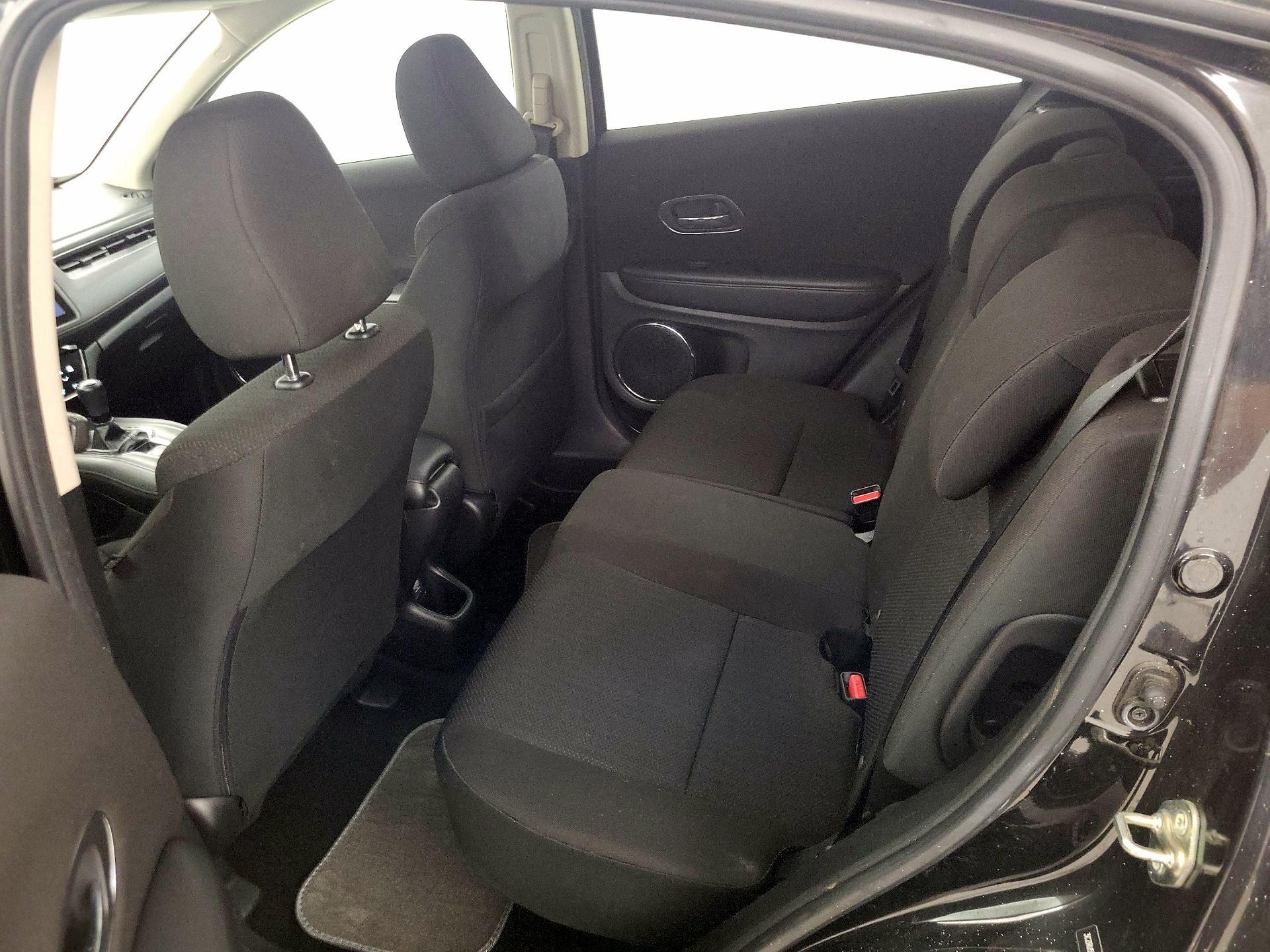 Thumbnail: 2016 Honda HR-V - 20