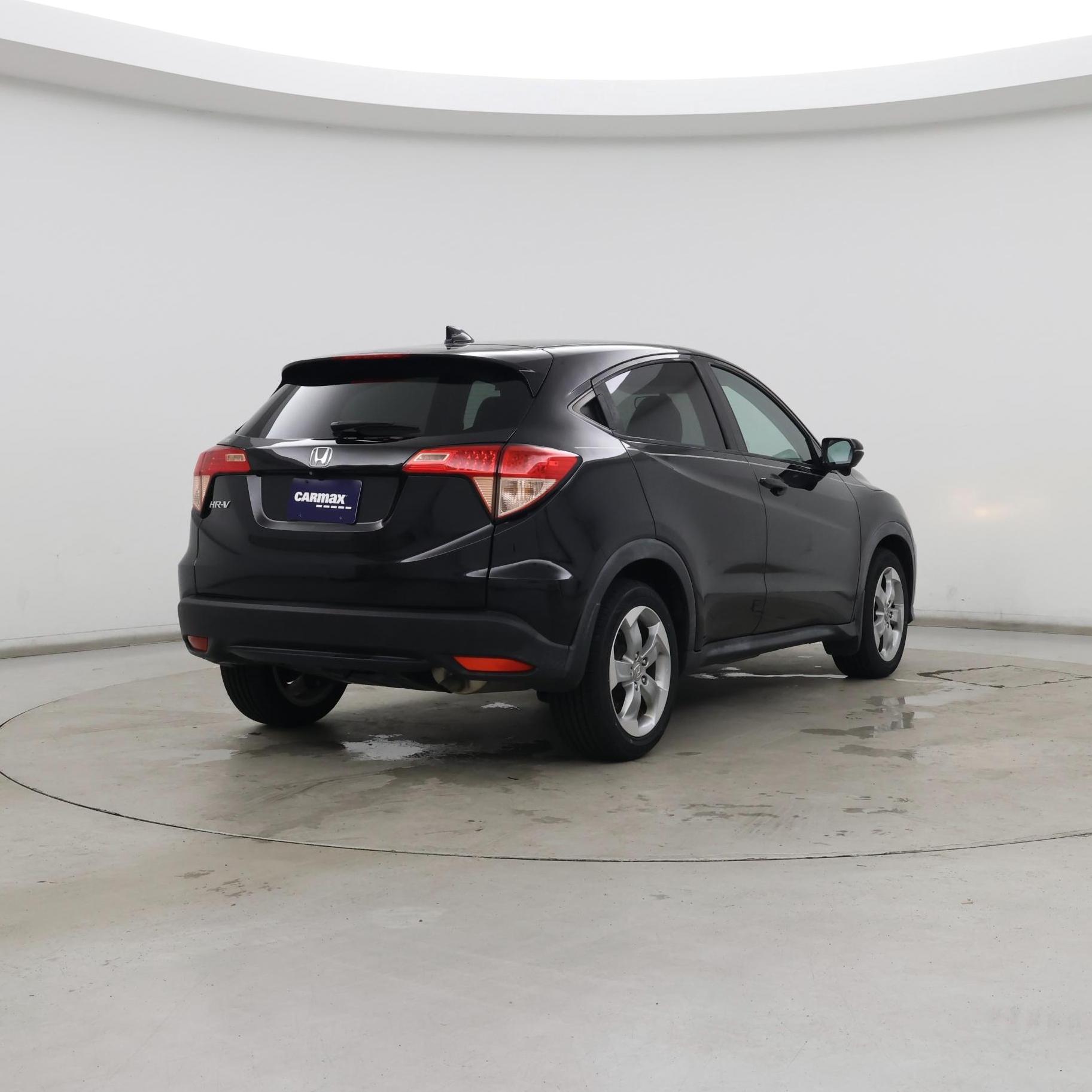 Thumbnail: 2016 Honda HR-V - 8