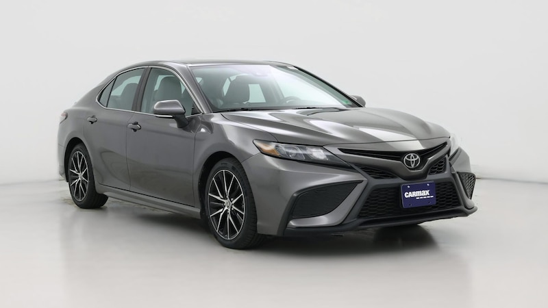 2021 Toyota Camry SE Hero Image