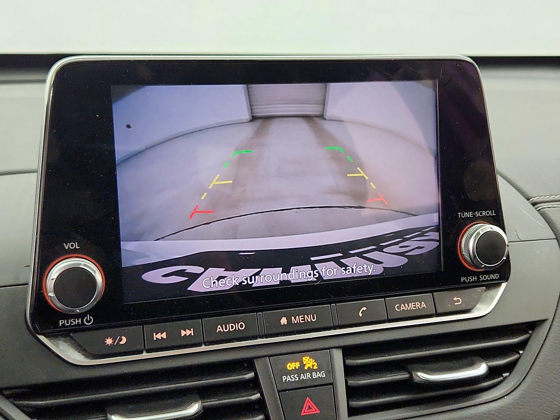 Thumbnail: 2019 Nissan Altima - 14