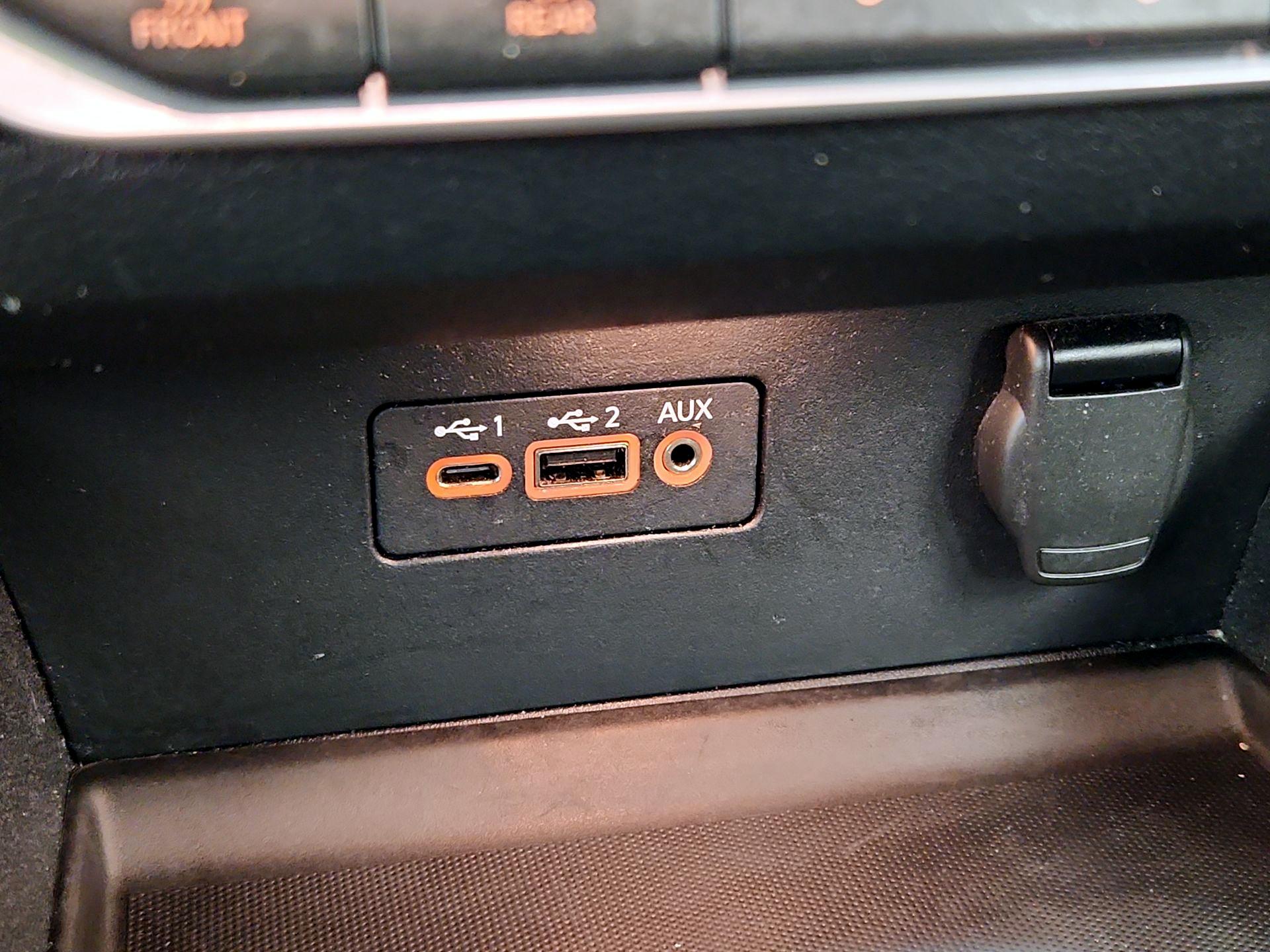 Thumbnail: 2019 Nissan Altima - 18