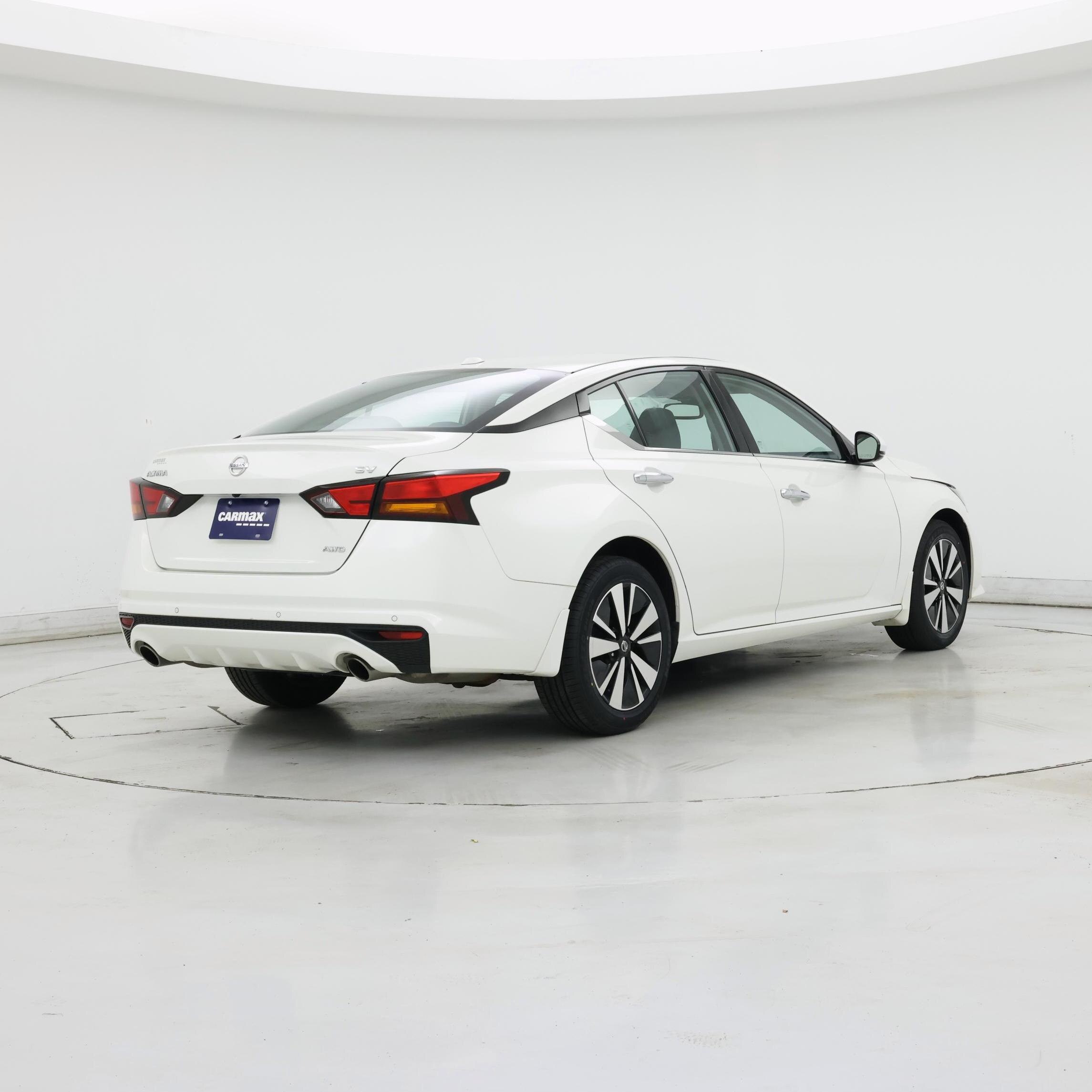 Thumbnail: 2019 Nissan Altima - 8