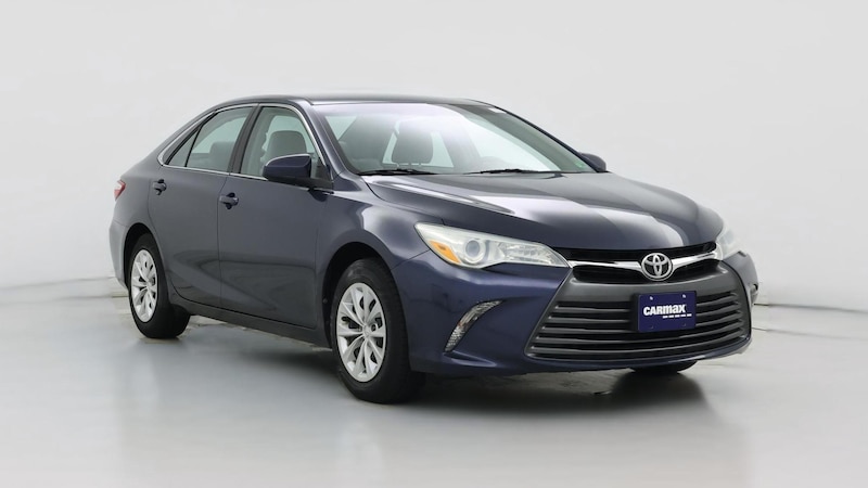 2015 Toyota Camry LE Hero Image