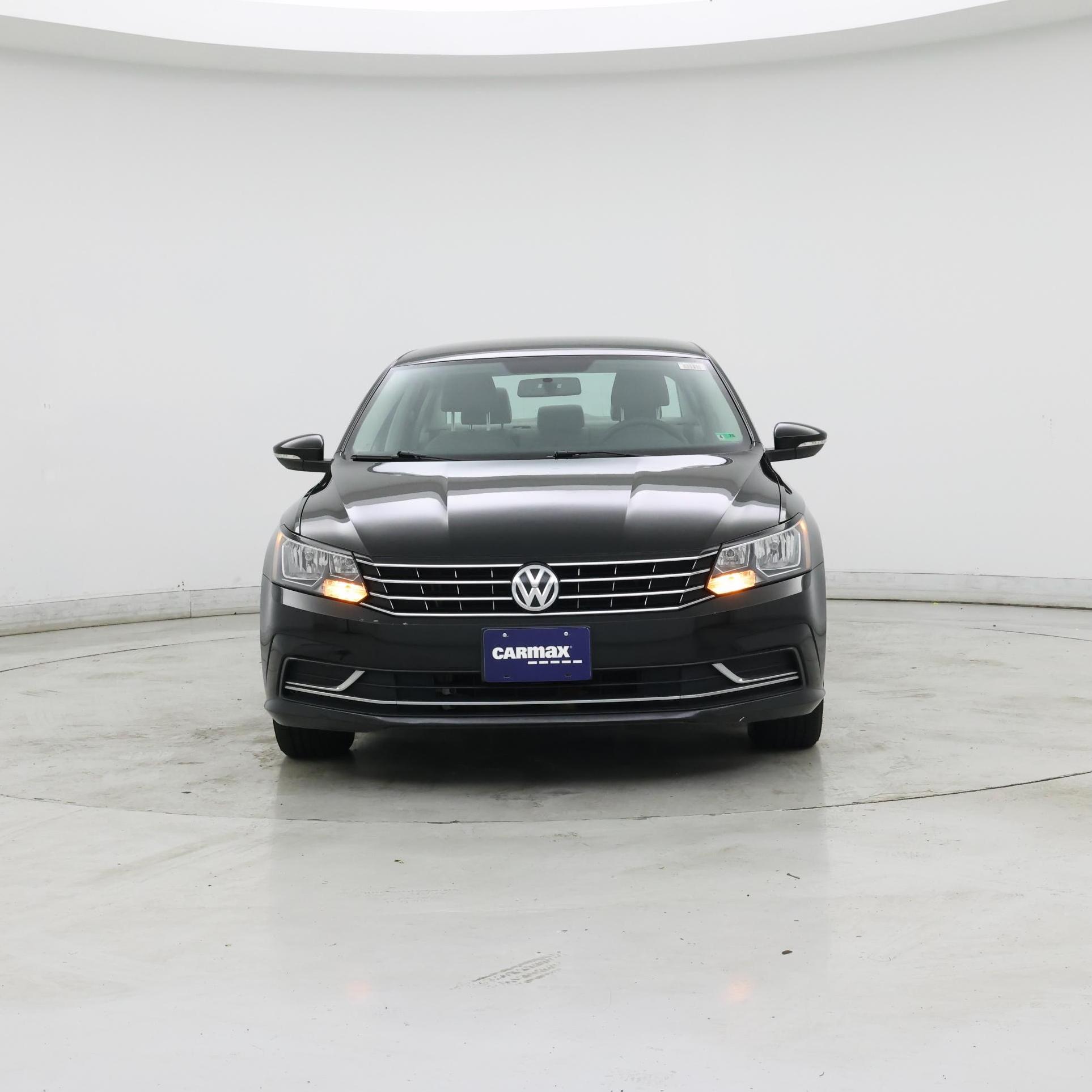 Thumbnail: 2016 Volkswagen Passat - 5