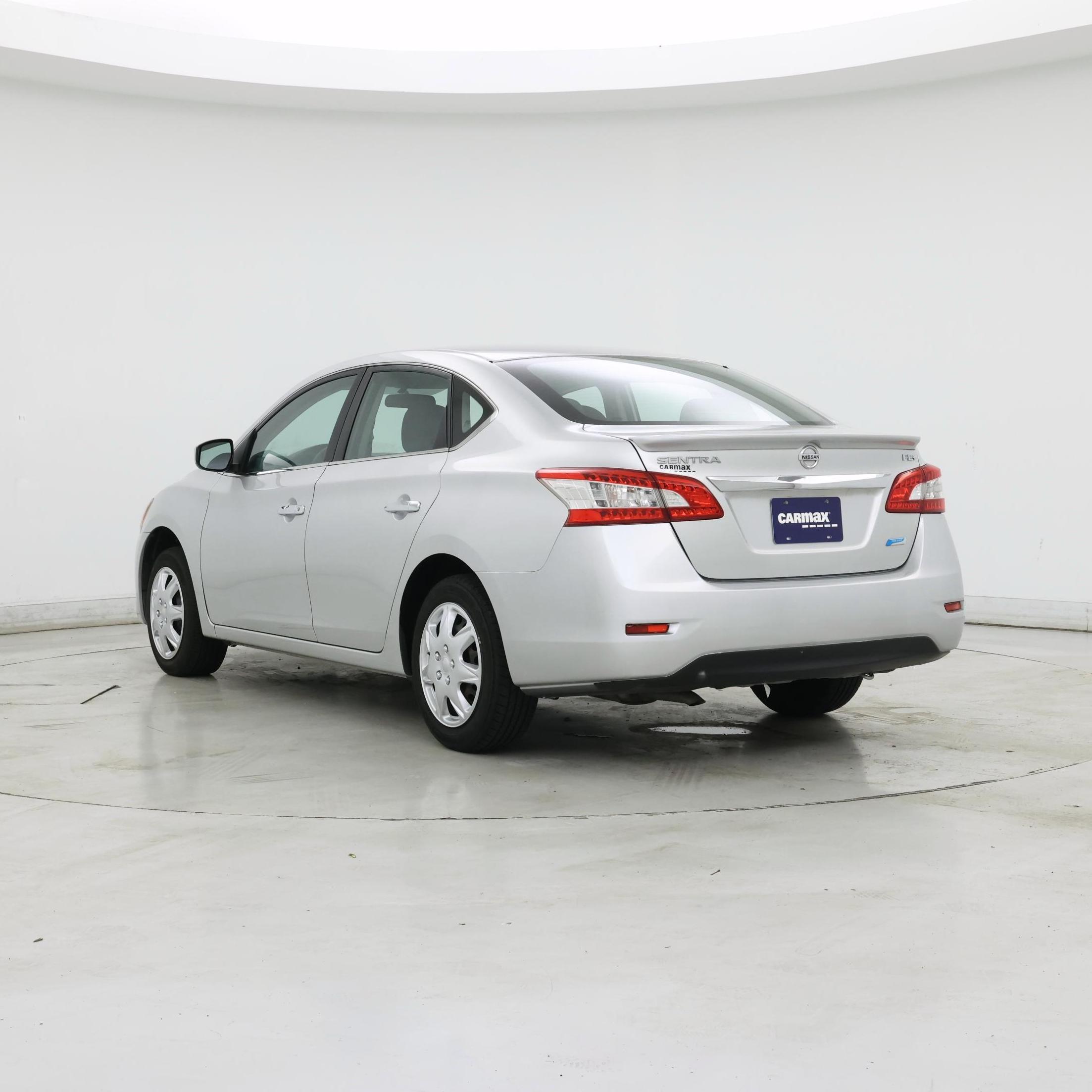 Thumbnail: 2015 Nissan Sentra - 2