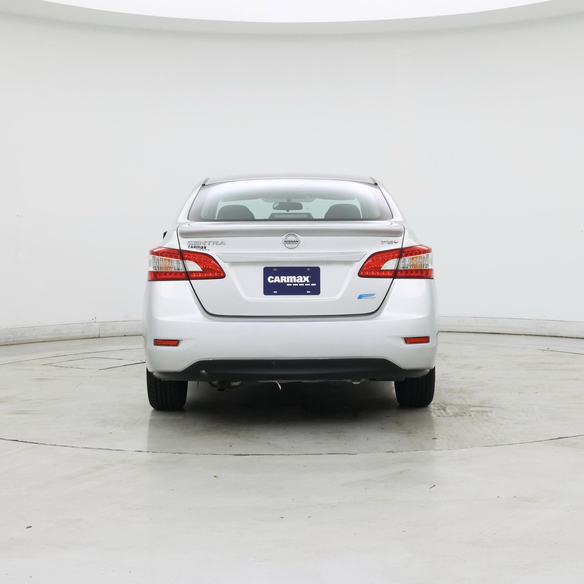 Thumbnail: 2015 Nissan Sentra - 6