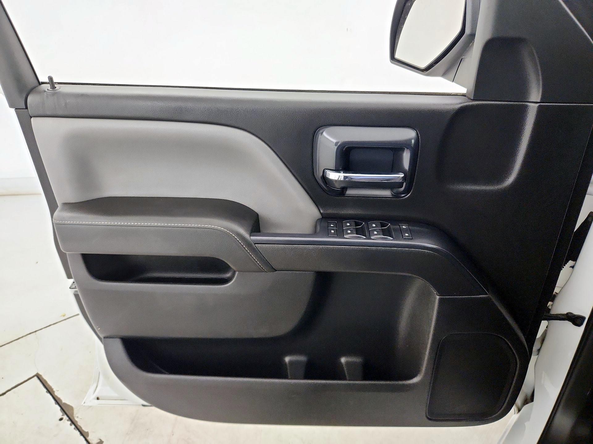 Thumbnail: 2014 Chevrolet Silverado 1500 - 12