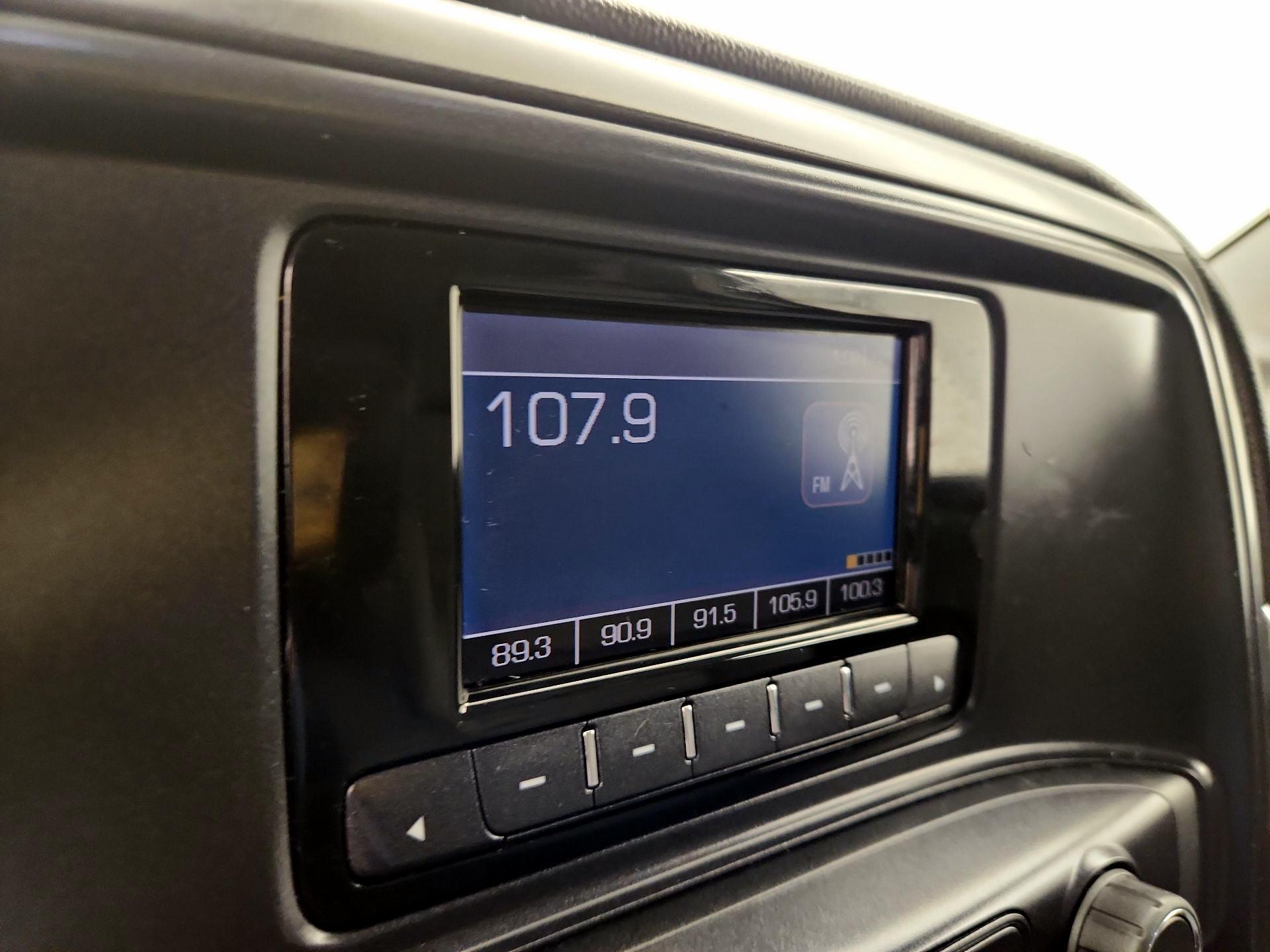 Thumbnail: 2014 Chevrolet Silverado 1500 - 14
