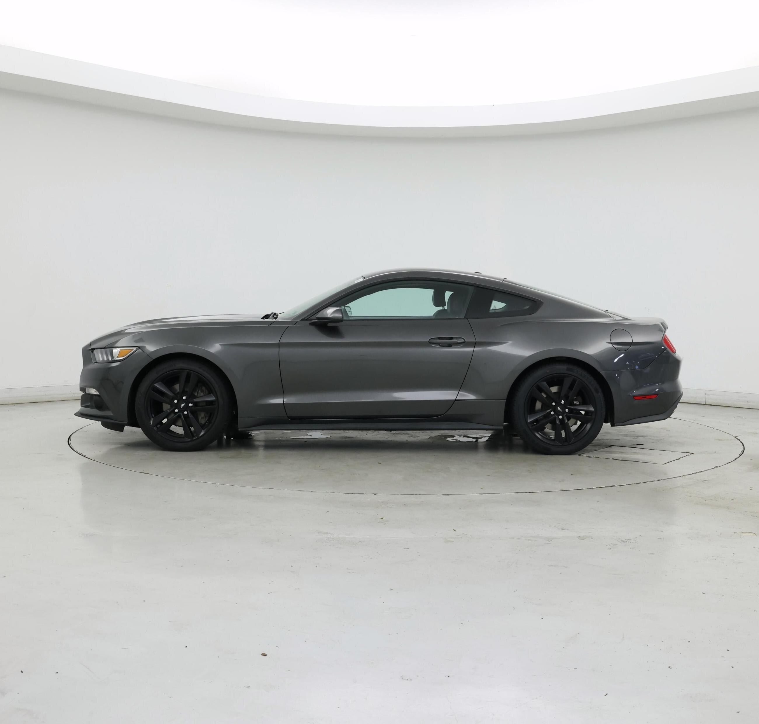 Thumbnail: 2015 Ford Mustang - 3