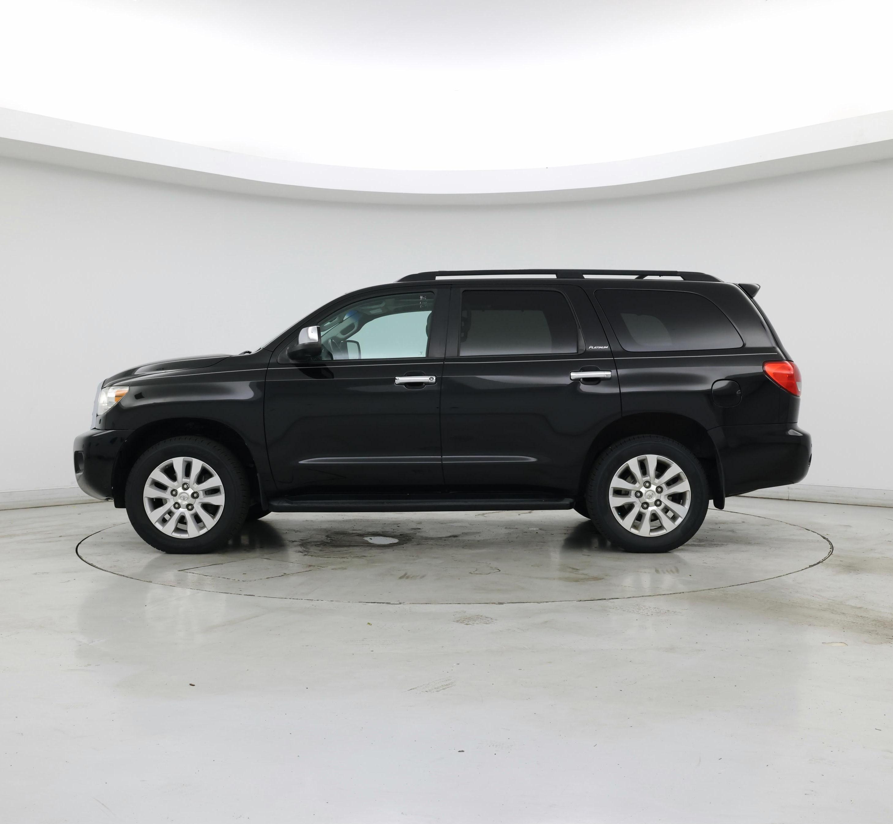 Thumbnail: 2016 Toyota Sequoia - 3