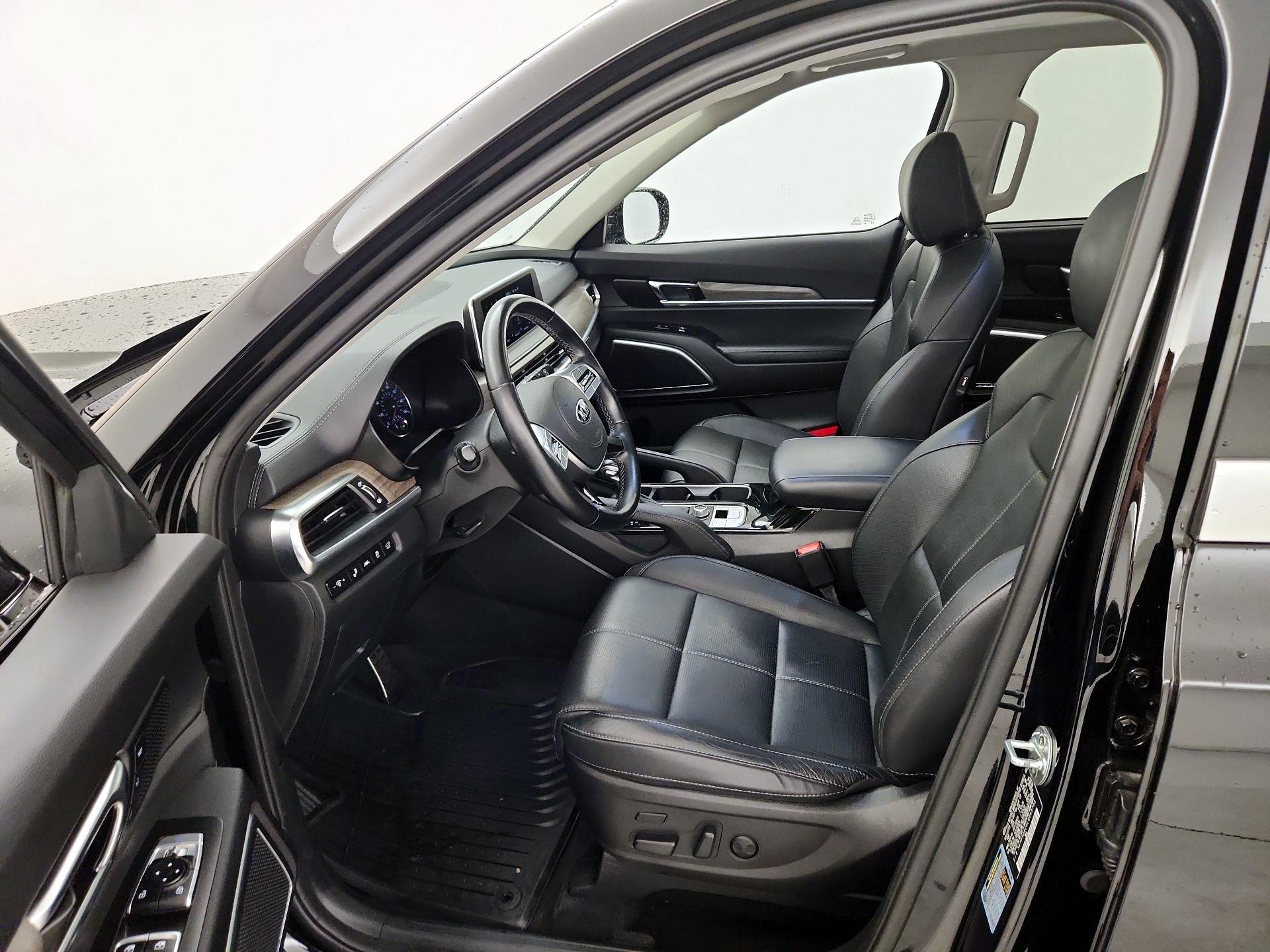 Thumbnail: 2020 Kia Telluride - 11