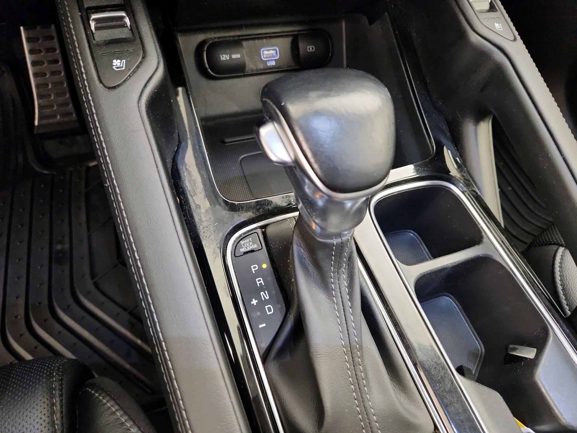 Thumbnail: 2020 Kia Telluride - 18