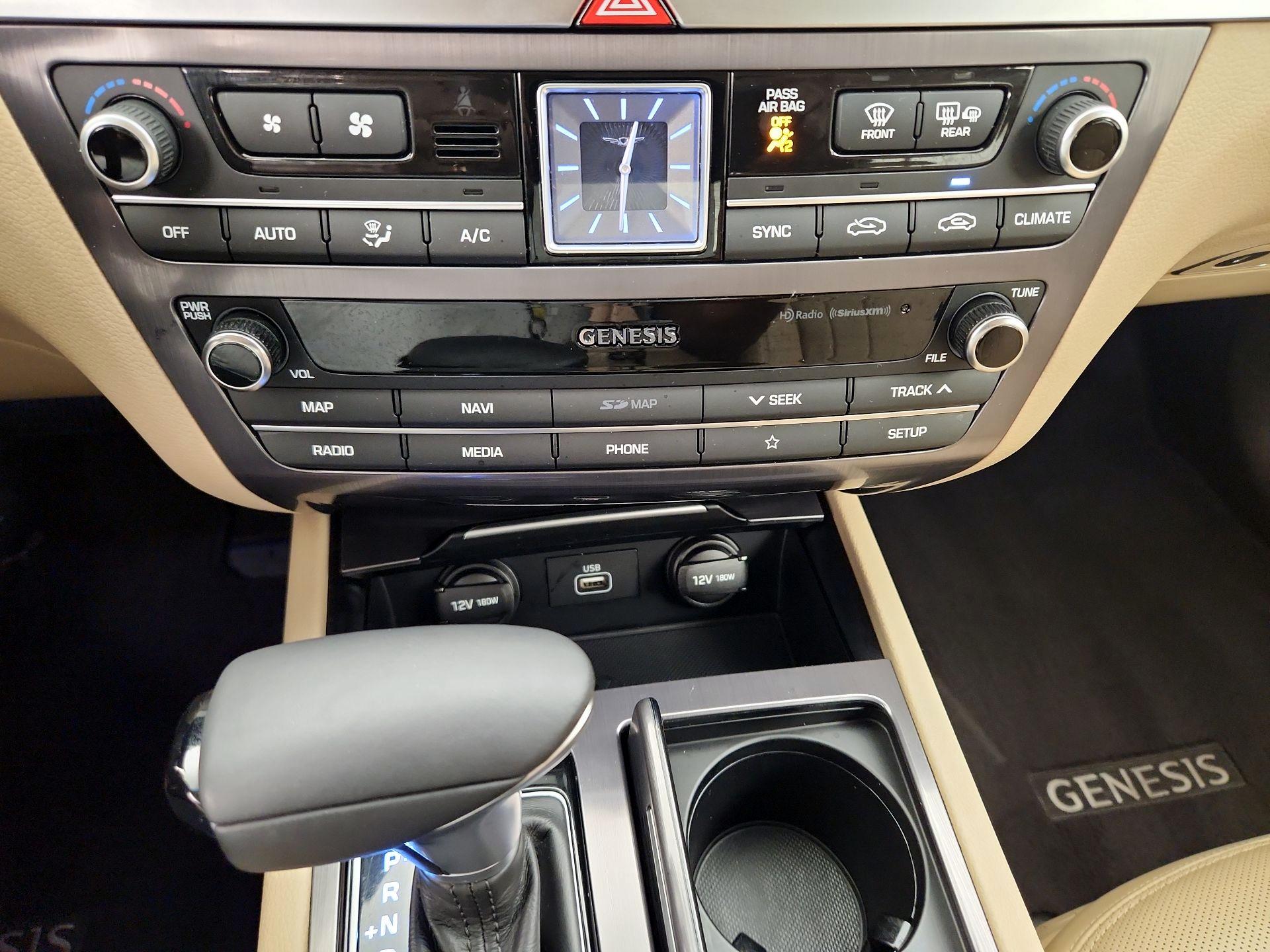 Thumbnail: 2019 Genesis G80 - 17