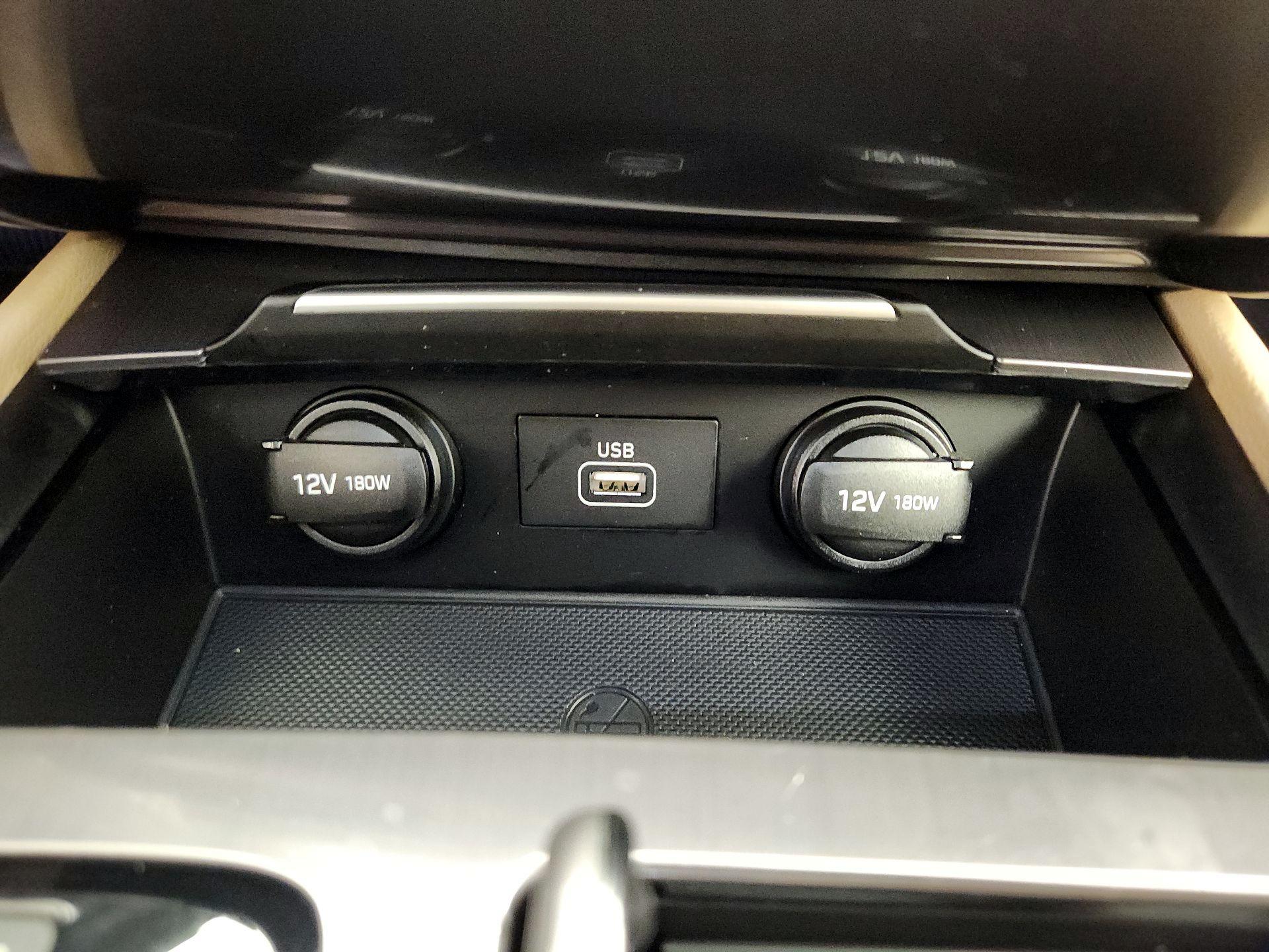 Thumbnail: 2019 Genesis G80 - 19