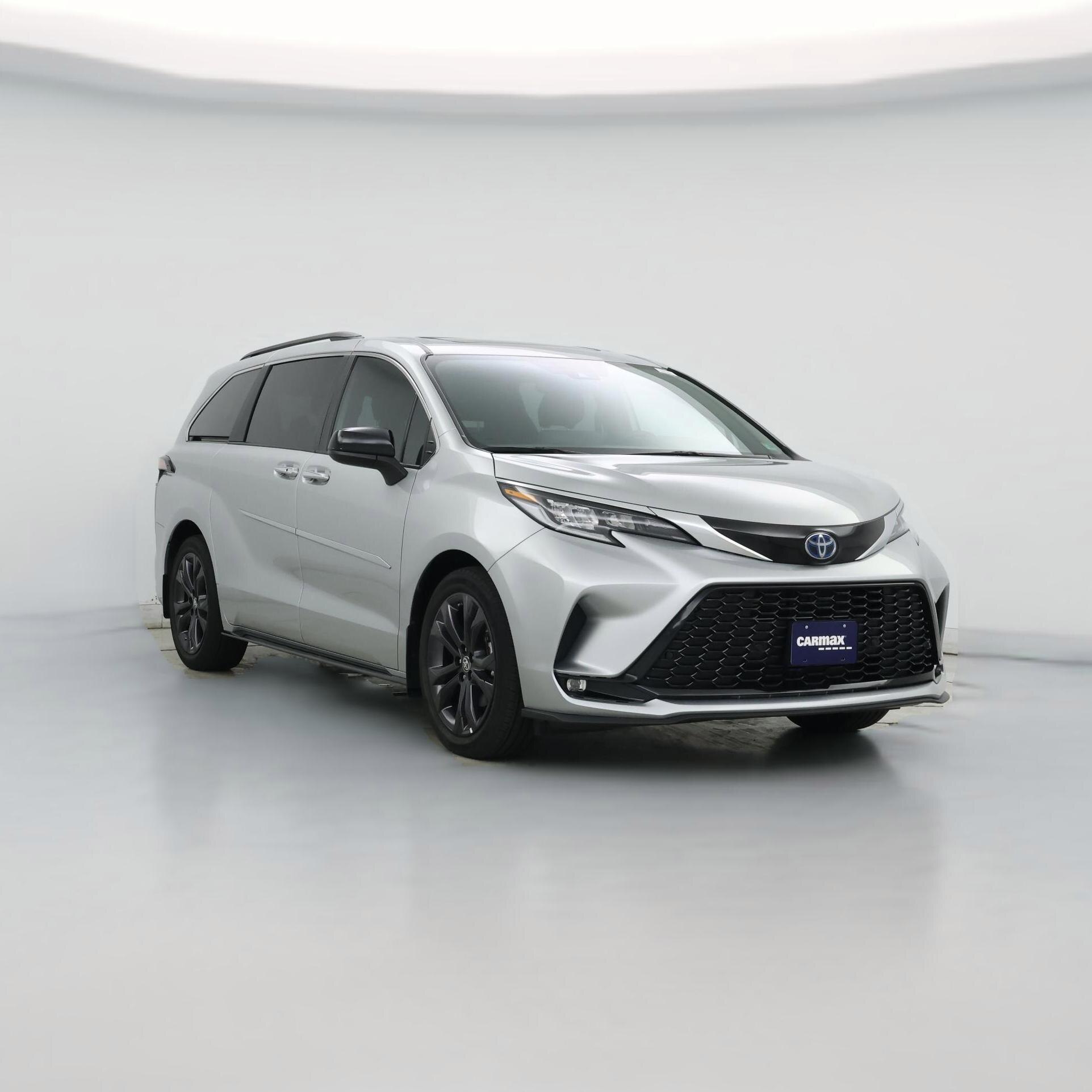 Thumbnail: 2023 Toyota Sienna - 1