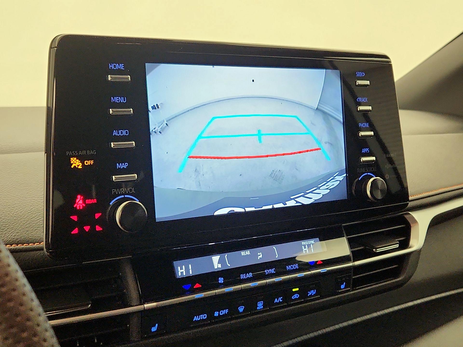 Thumbnail: 2023 Toyota Sienna - 15