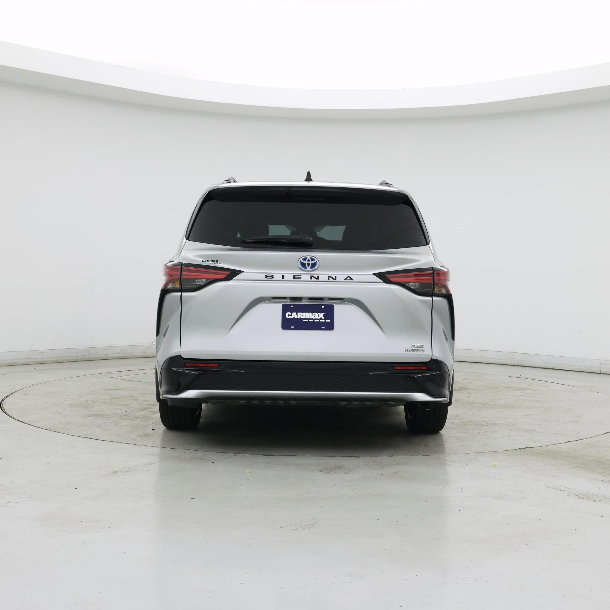 Thumbnail: 2023 Toyota Sienna - 6