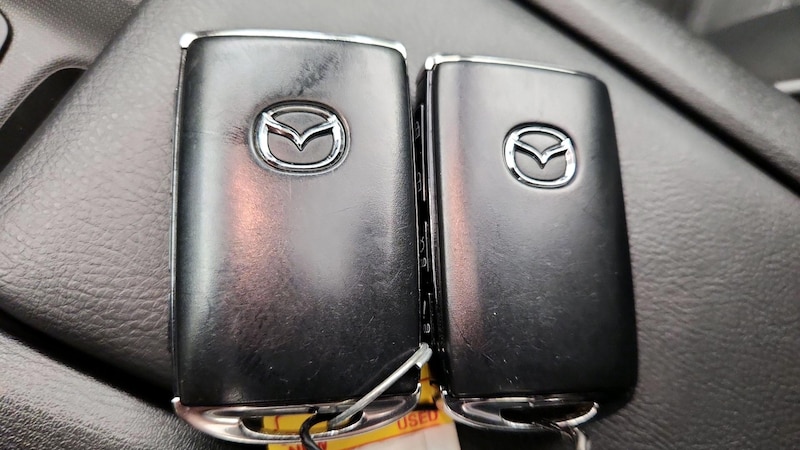 2021 Mazda MX-5 Miata Club 23