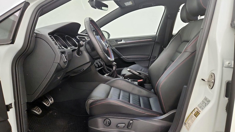 2020 Volkswagen Golf GTI Autobahn 11