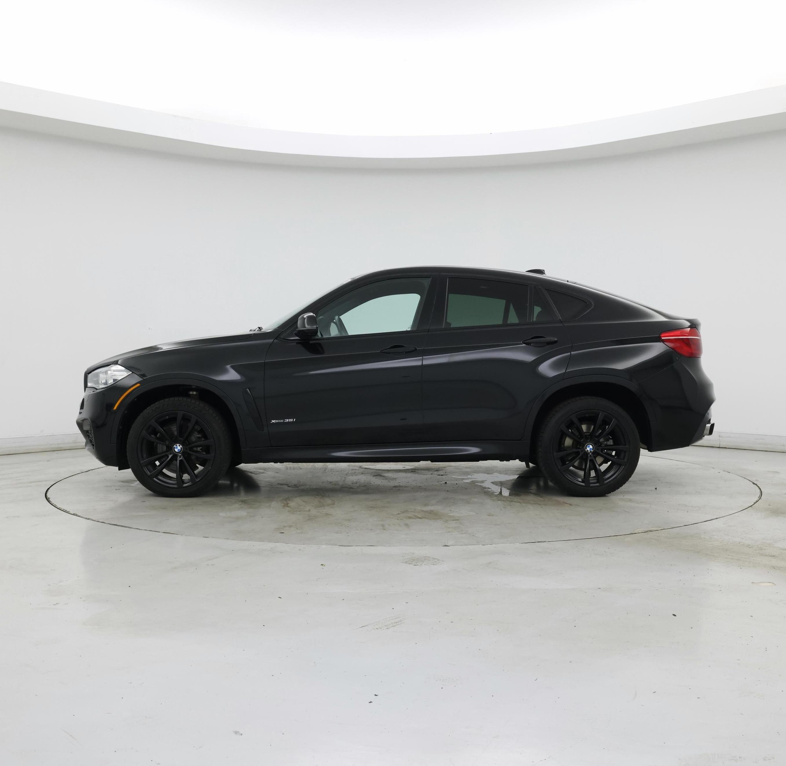 Thumbnail: 2017 BMW X6 - 3