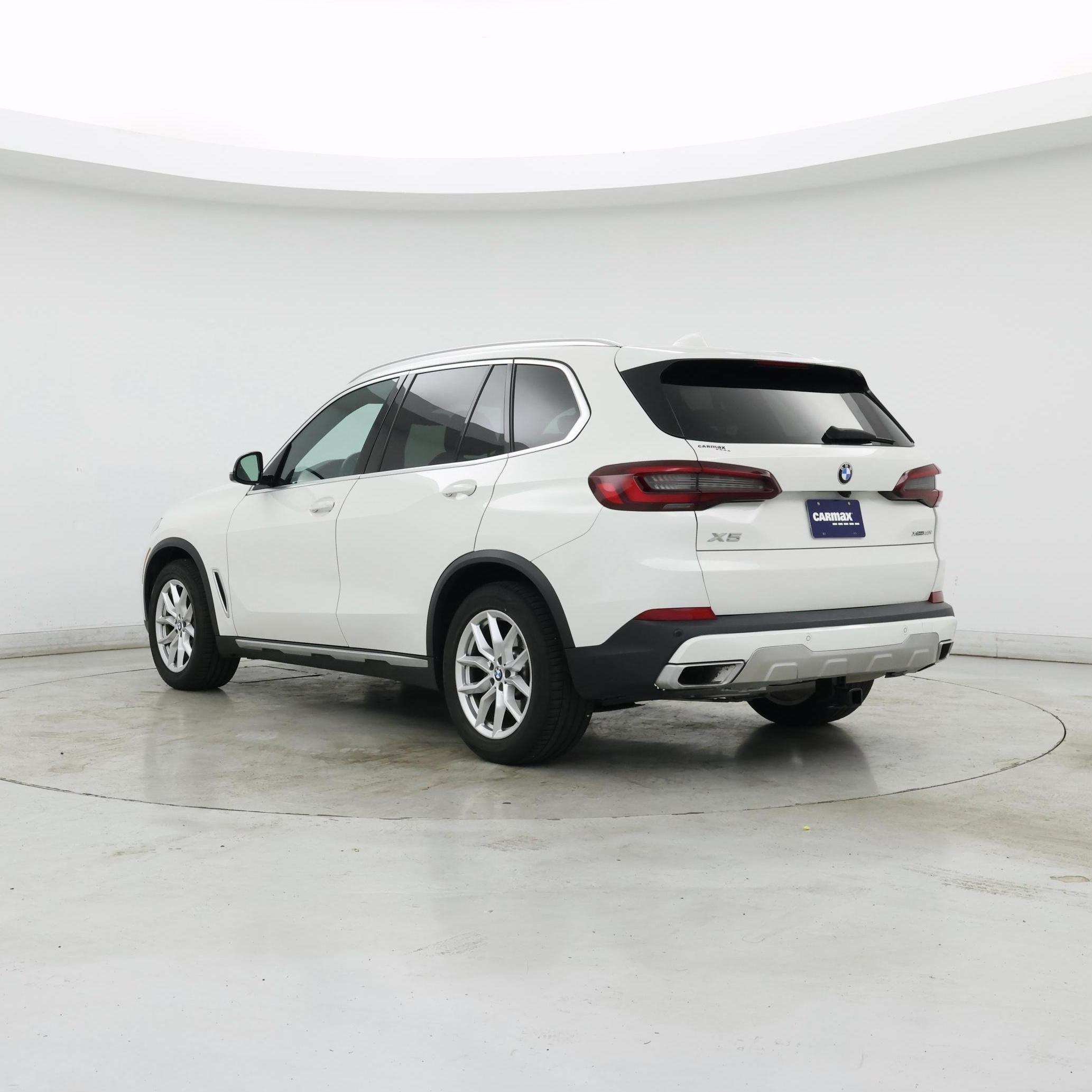 Thumbnail: 2022 BMW X5 - 2