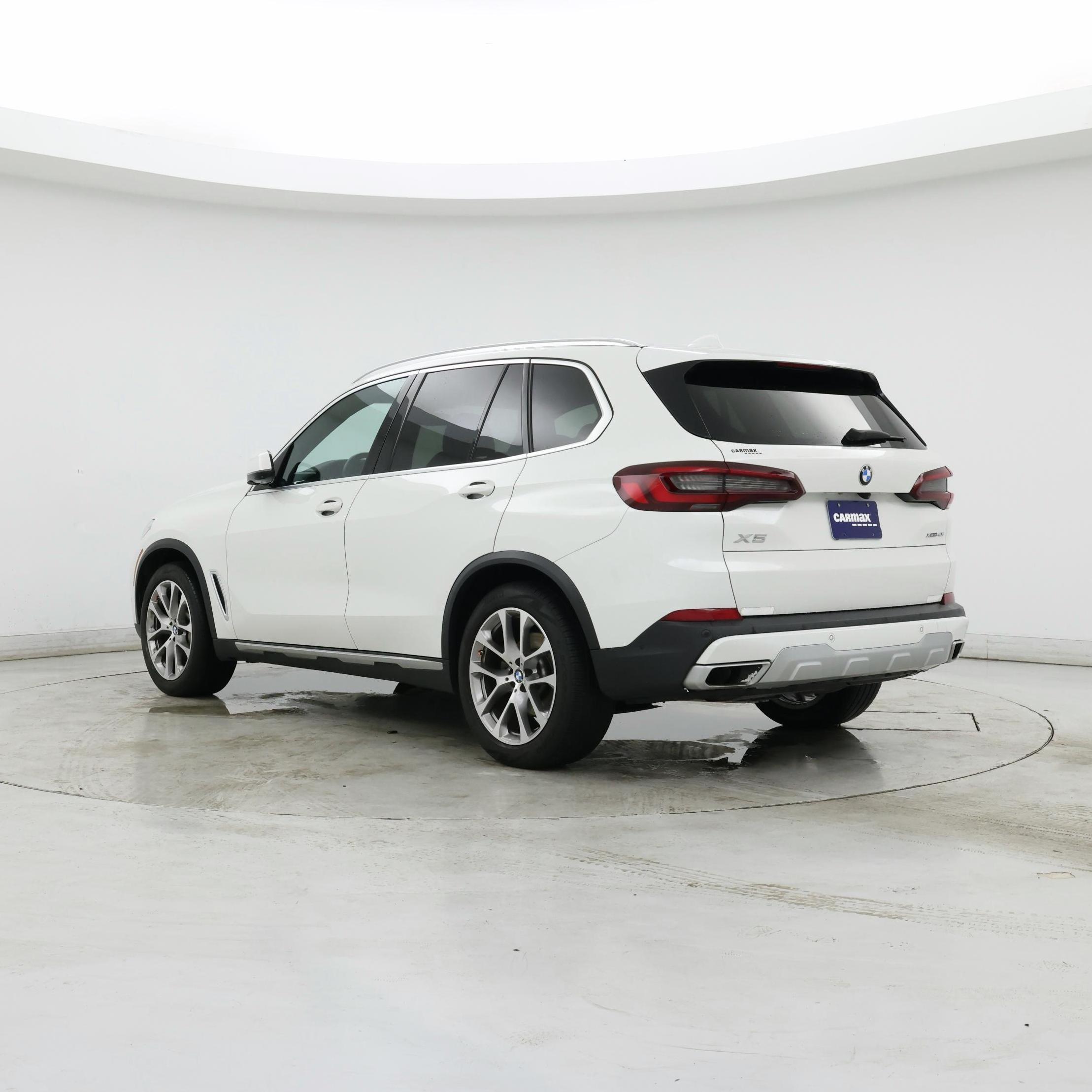 Thumbnail: 2022 BMW X5 - 2