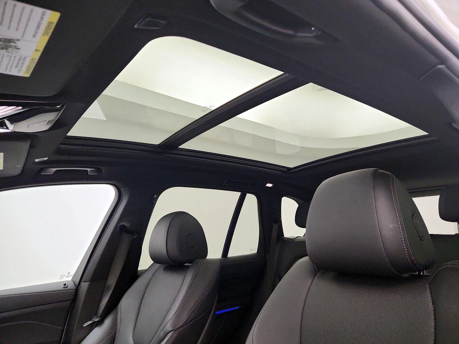 Thumbnail: 2022 BMW X5 - 20