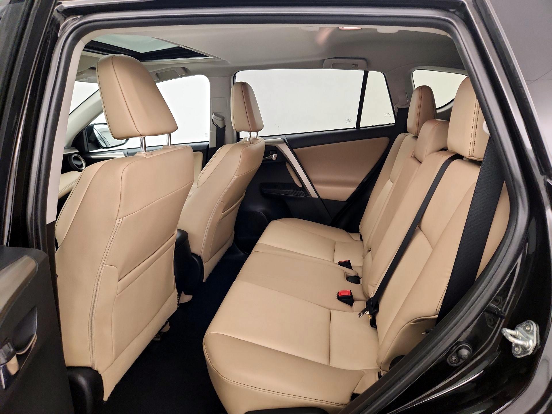 Thumbnail: 2014 Toyota RAV4 - 20