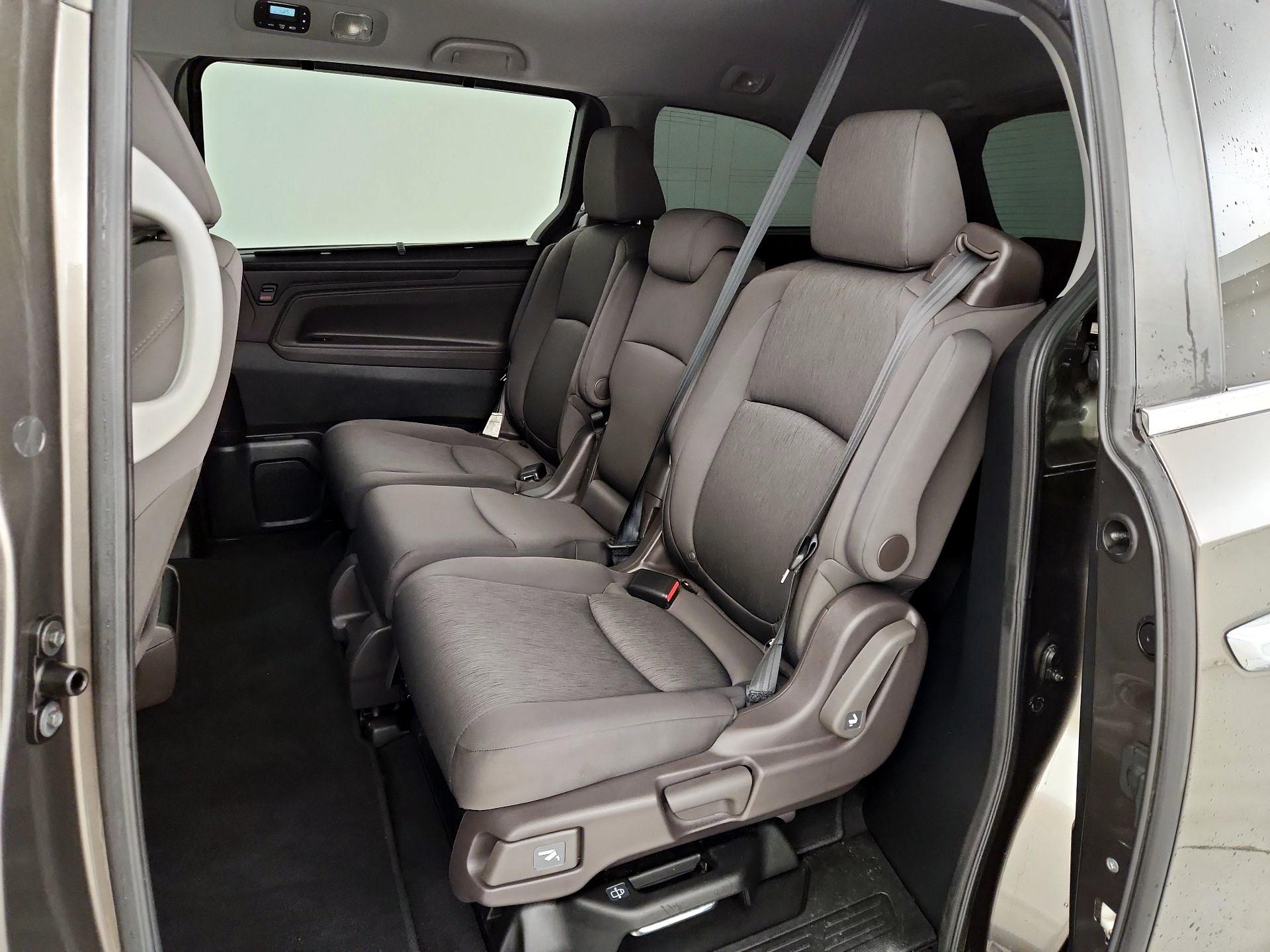 Thumbnail: 2020 Honda Odyssey - 19