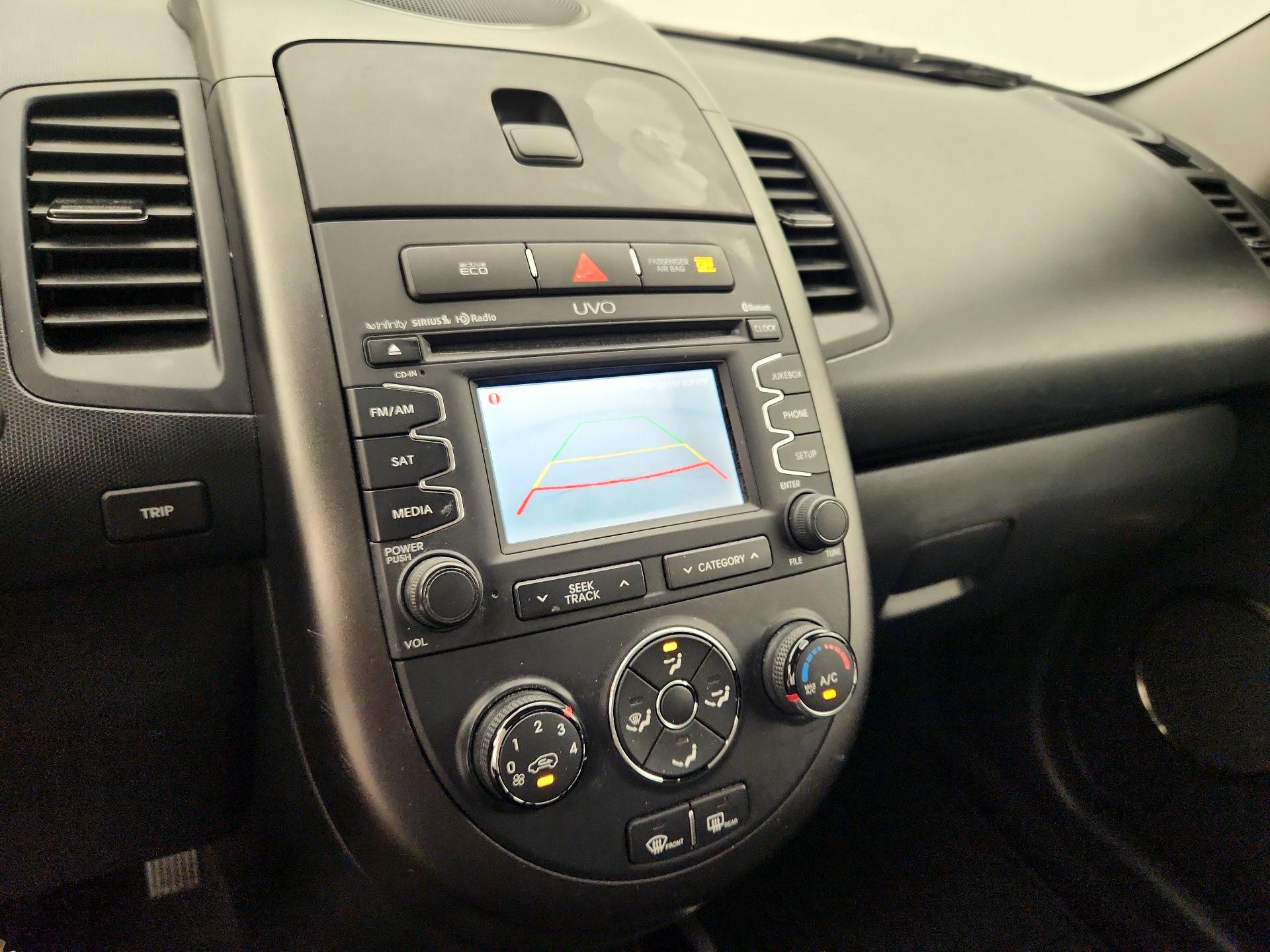 Thumbnail: 2013 Kia Soul - 14