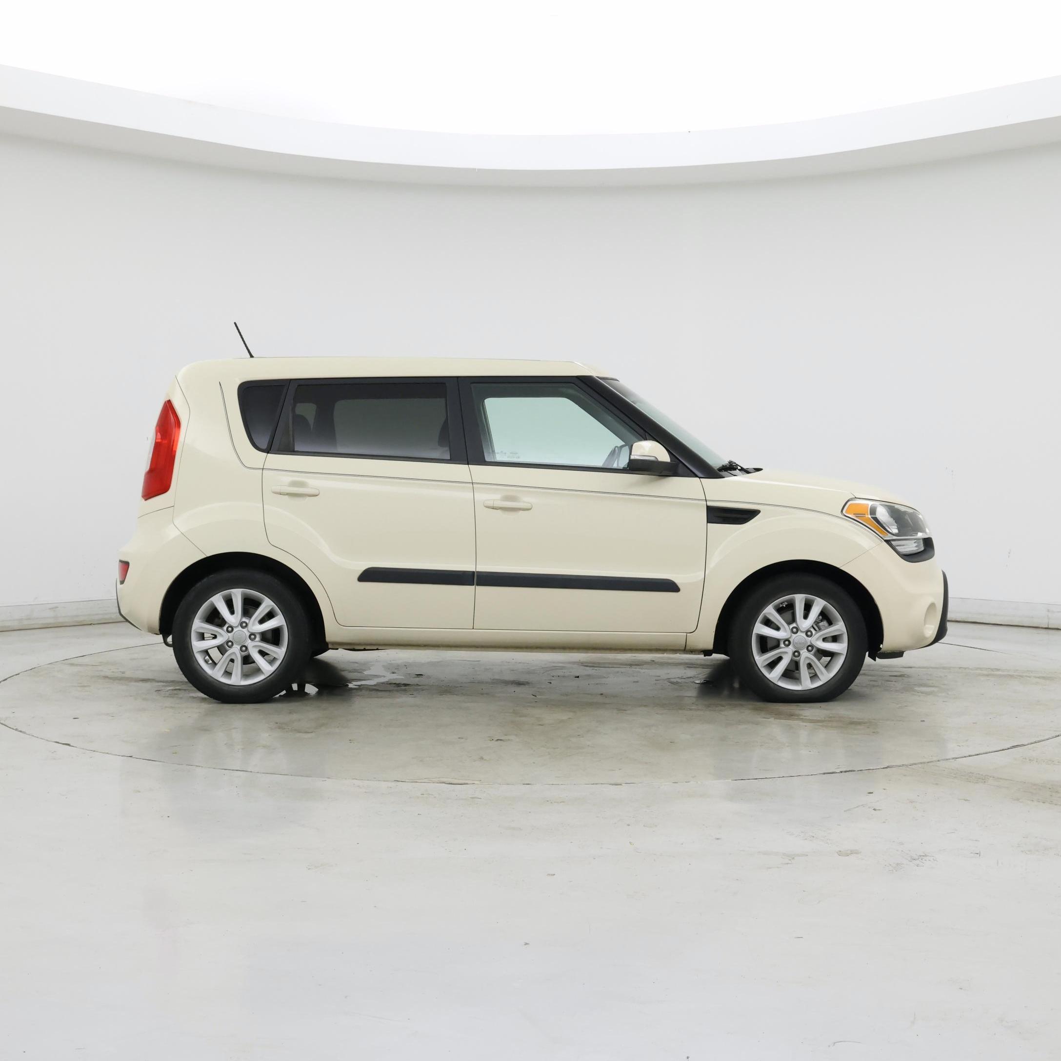 Thumbnail: 2013 Kia Soul - 7