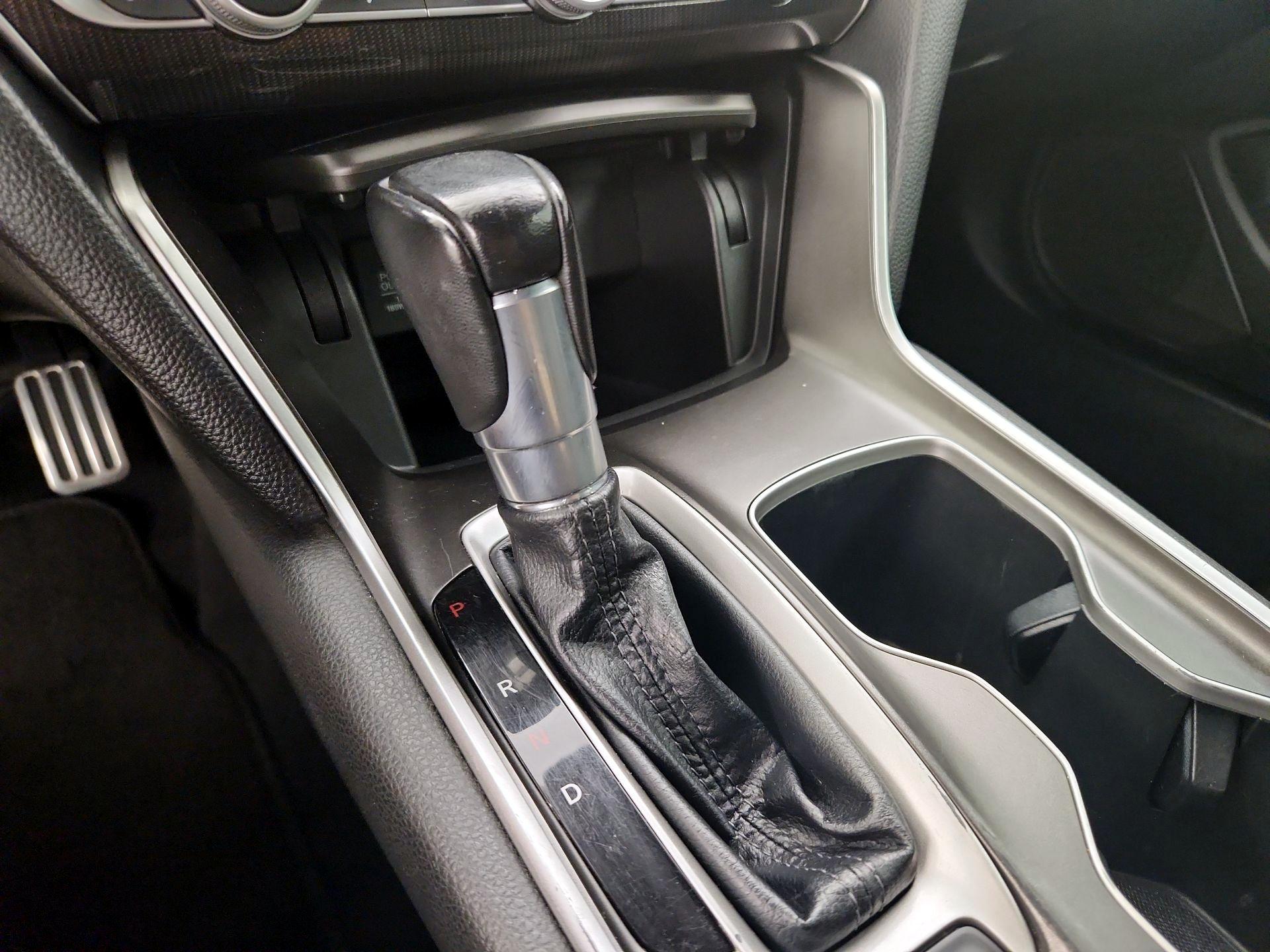Thumbnail: 2018 Honda Accord - 17