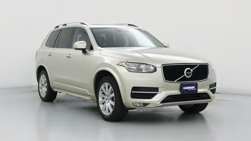 2016 Volvo XC90 T6 Momentum Hero Image