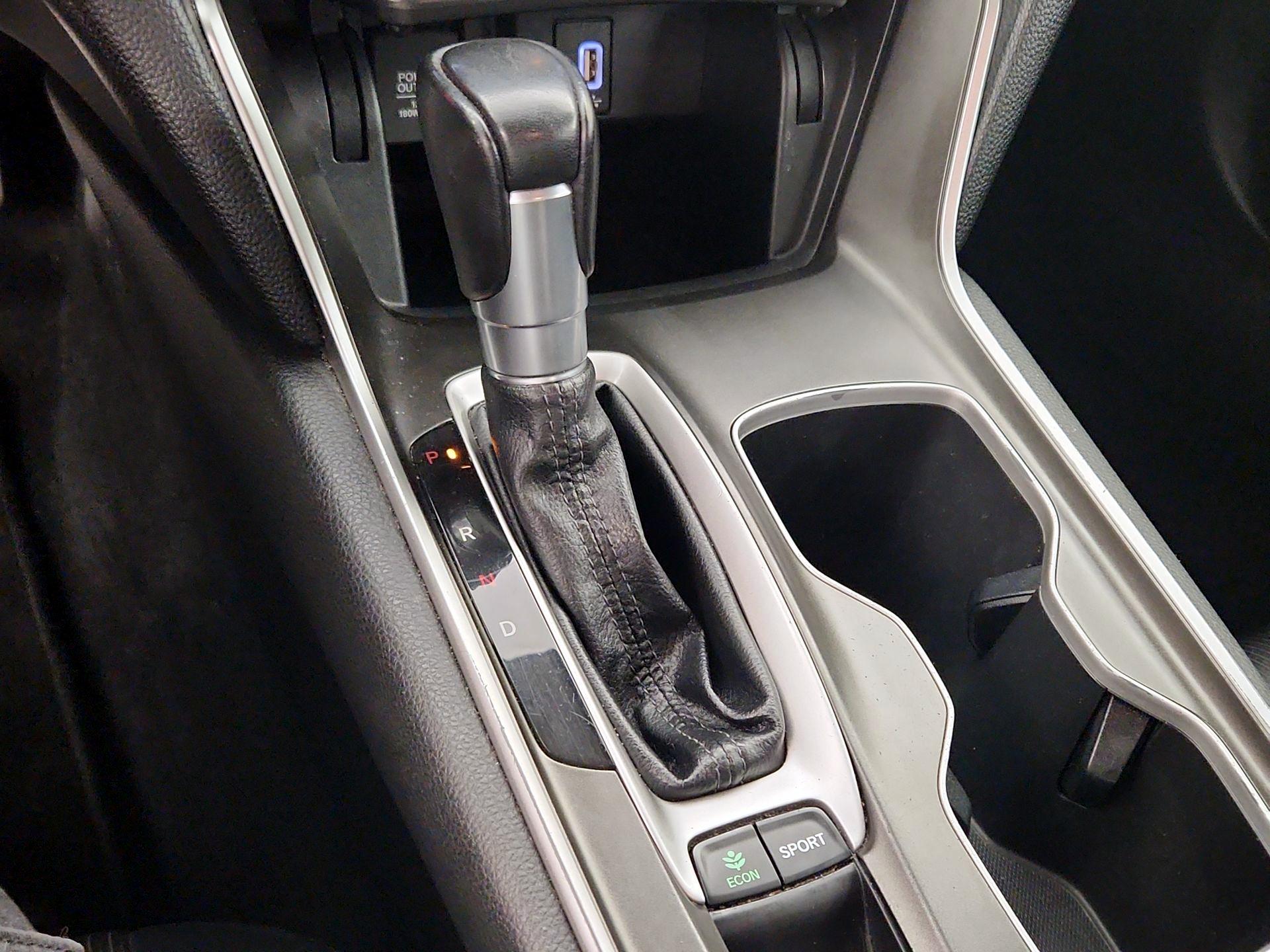 Thumbnail: 2018 Honda Accord - 17