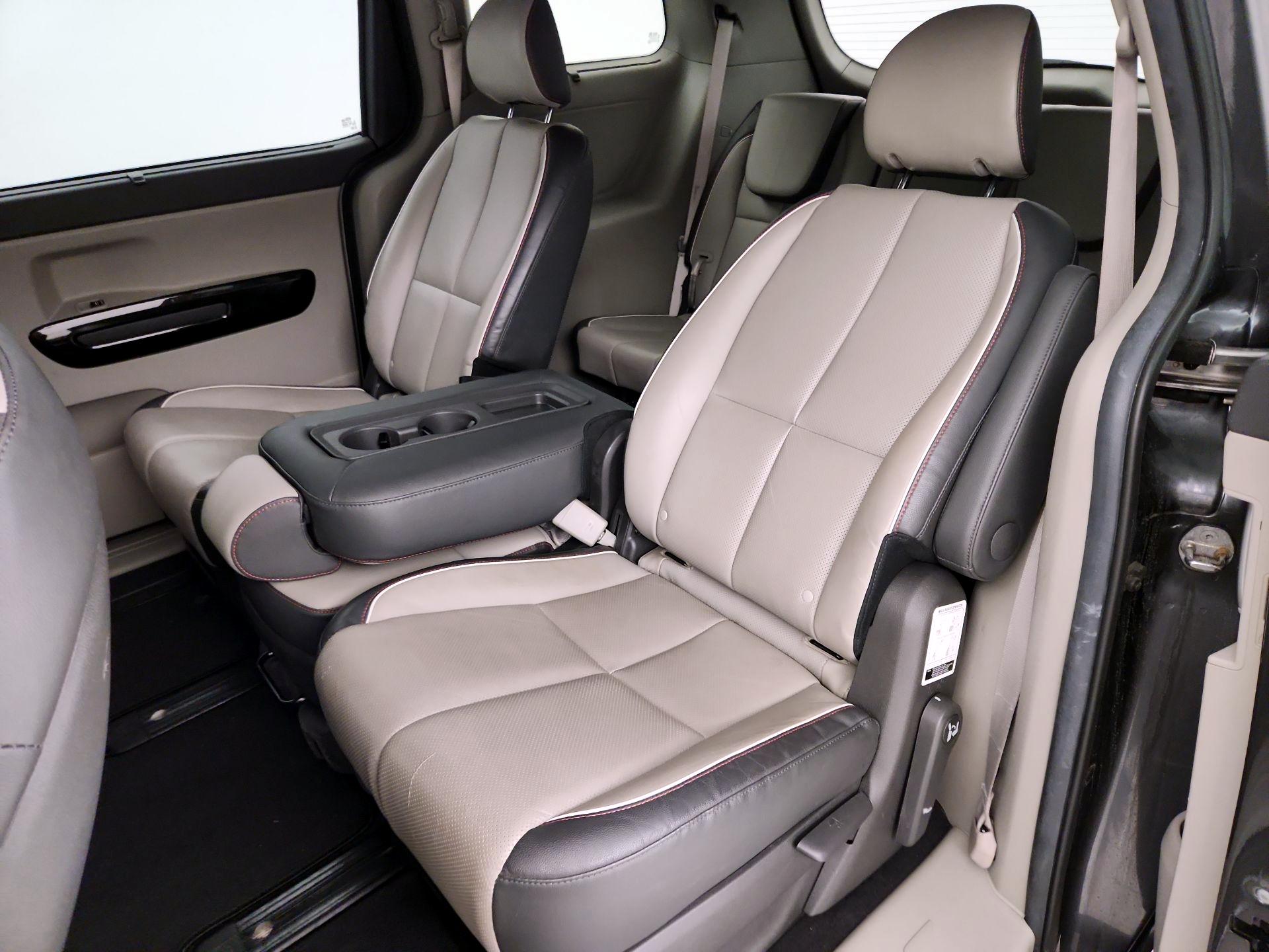 Thumbnail: 2017 Kia Sedona - 20