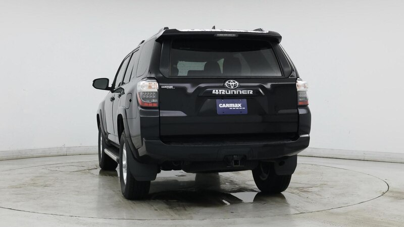 2023 Toyota 4Runner SR5 6