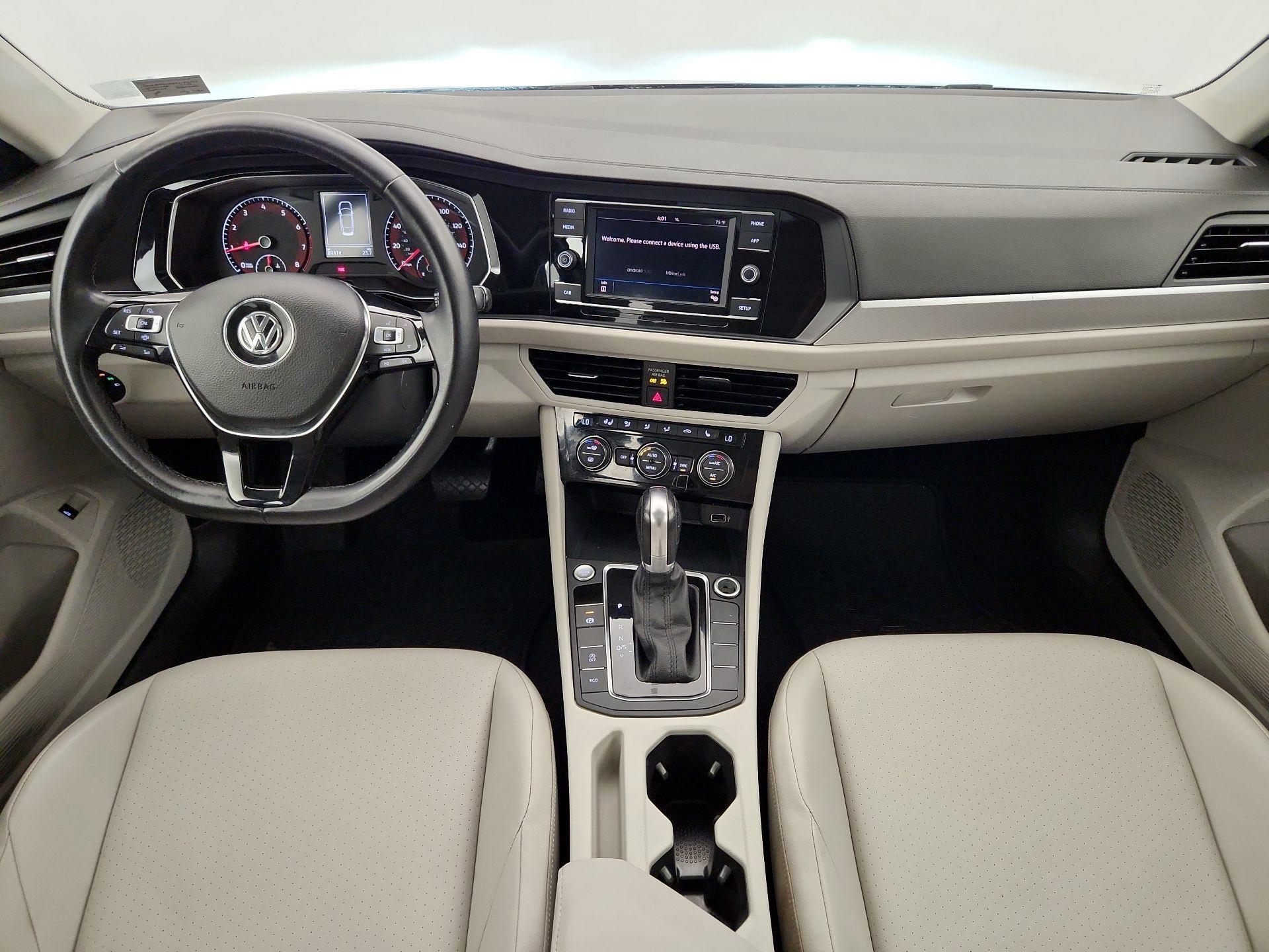 Thumbnail: 2019 Volkswagen Jetta - 9