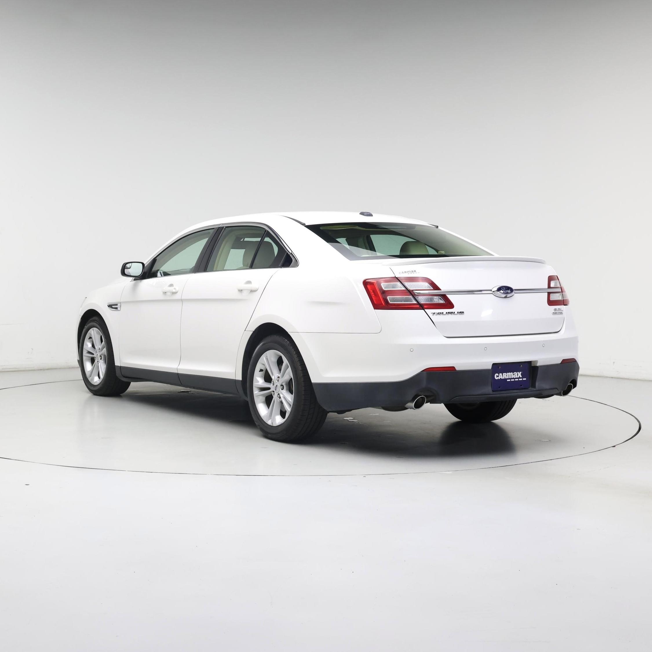Thumbnail: 2015 Ford Taurus - 2