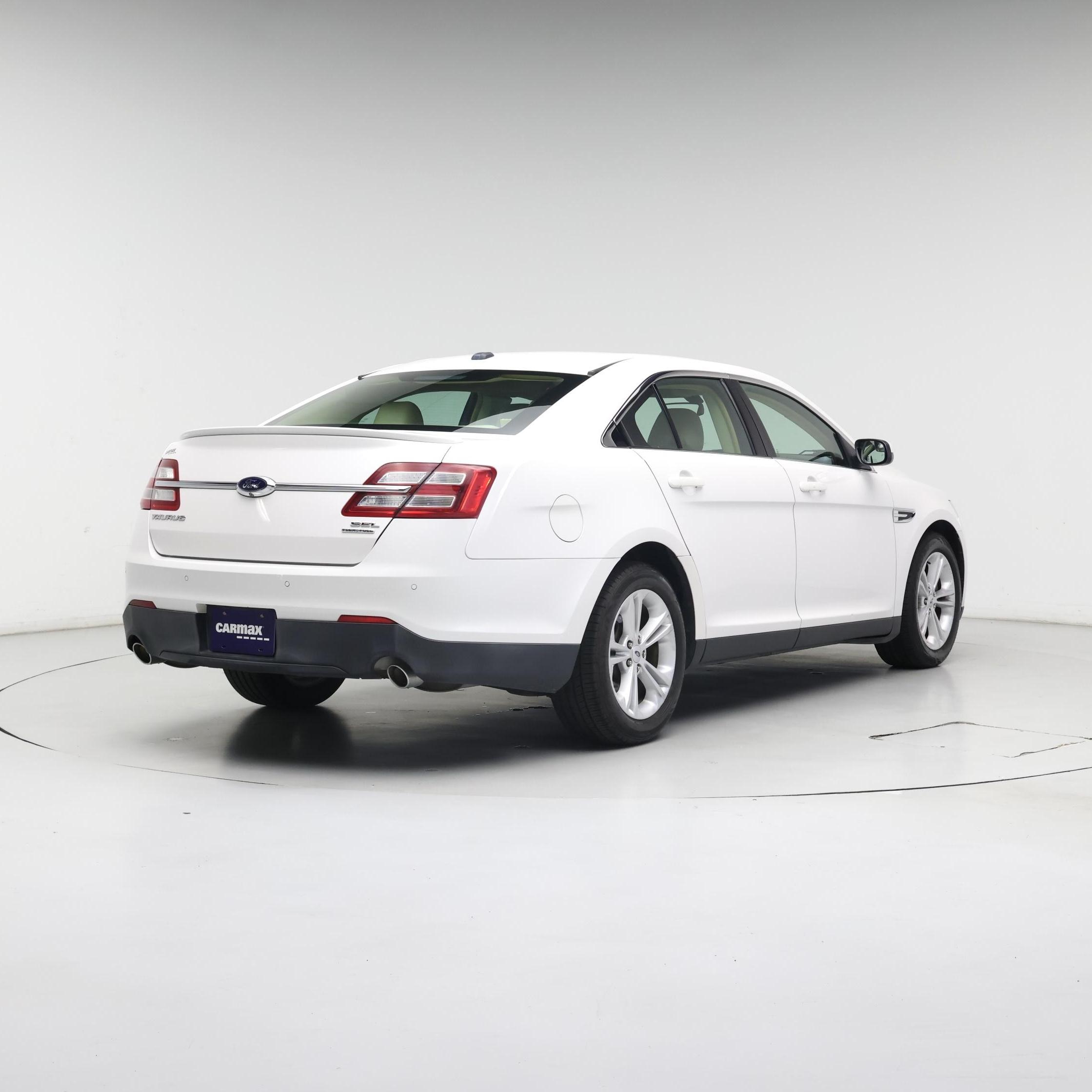 Thumbnail: 2015 Ford Taurus - 8