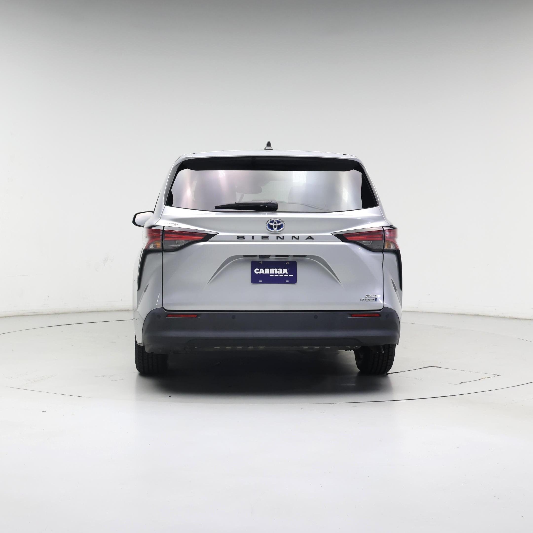 Thumbnail: 2022 Toyota Sienna - 6